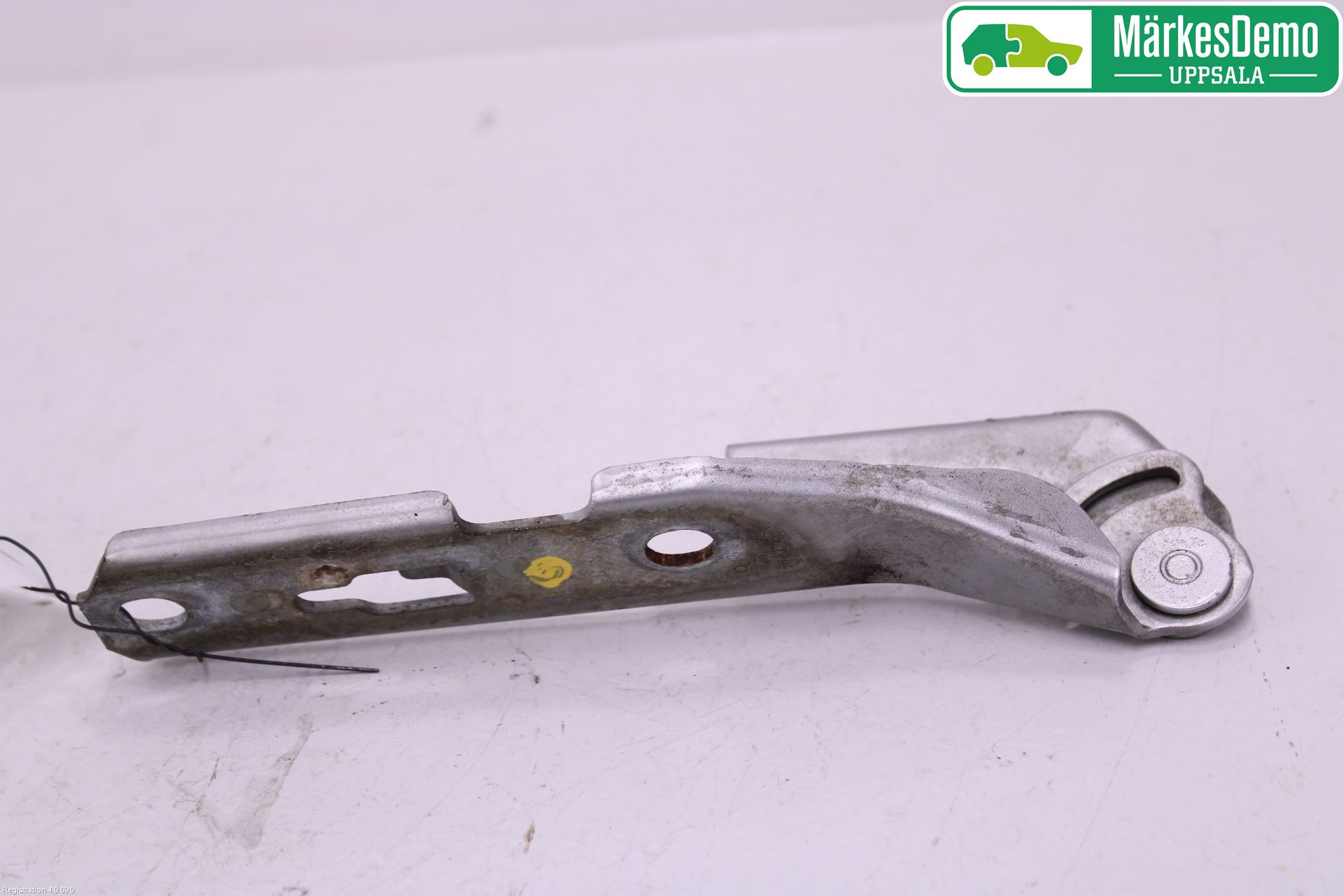Audi A4/S4 05-07 Panser Hengsel - Hengsler