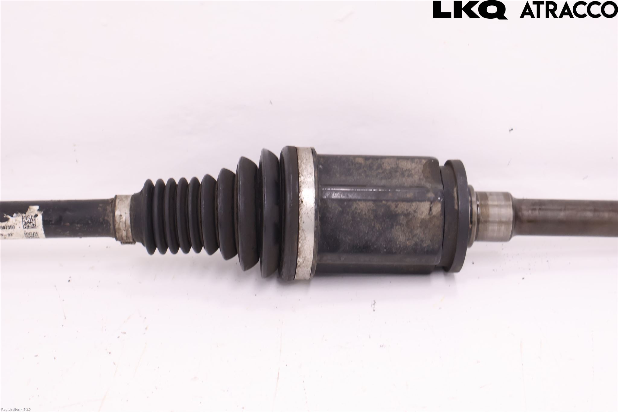 BMW 5 G30/G31/F90 17-23 Drivaksel Foran Kompl Høyre
