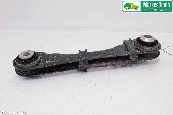 BMW 5 G30/G31/F90 17-23 Bærearm Bak Venstre Øvre
