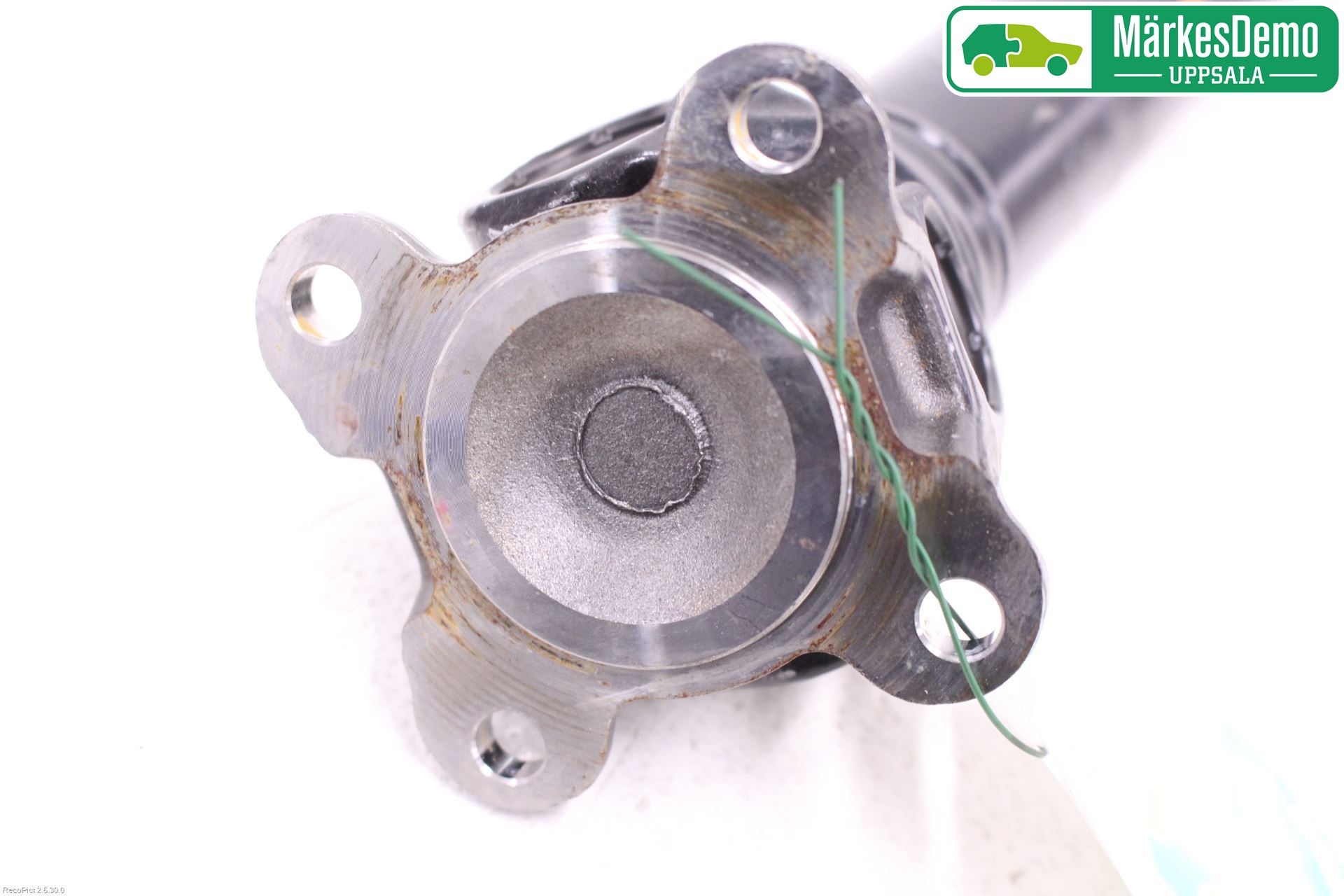 BMW 5 G30/G31/F90 17-23 Mellomaksel Fremre