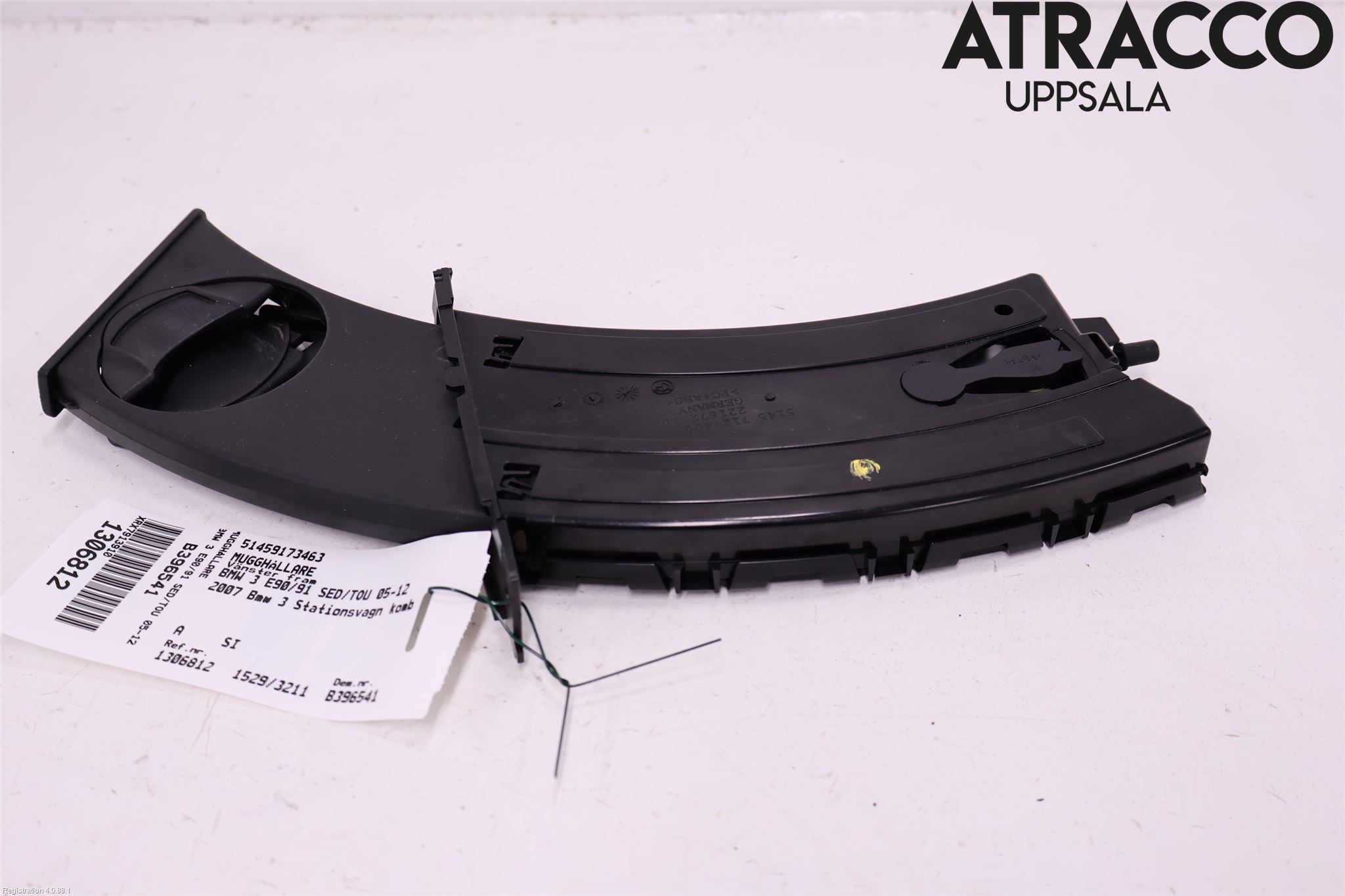 BMW 3 E90/91 SED/TOU 05-12 Innr Koppholder