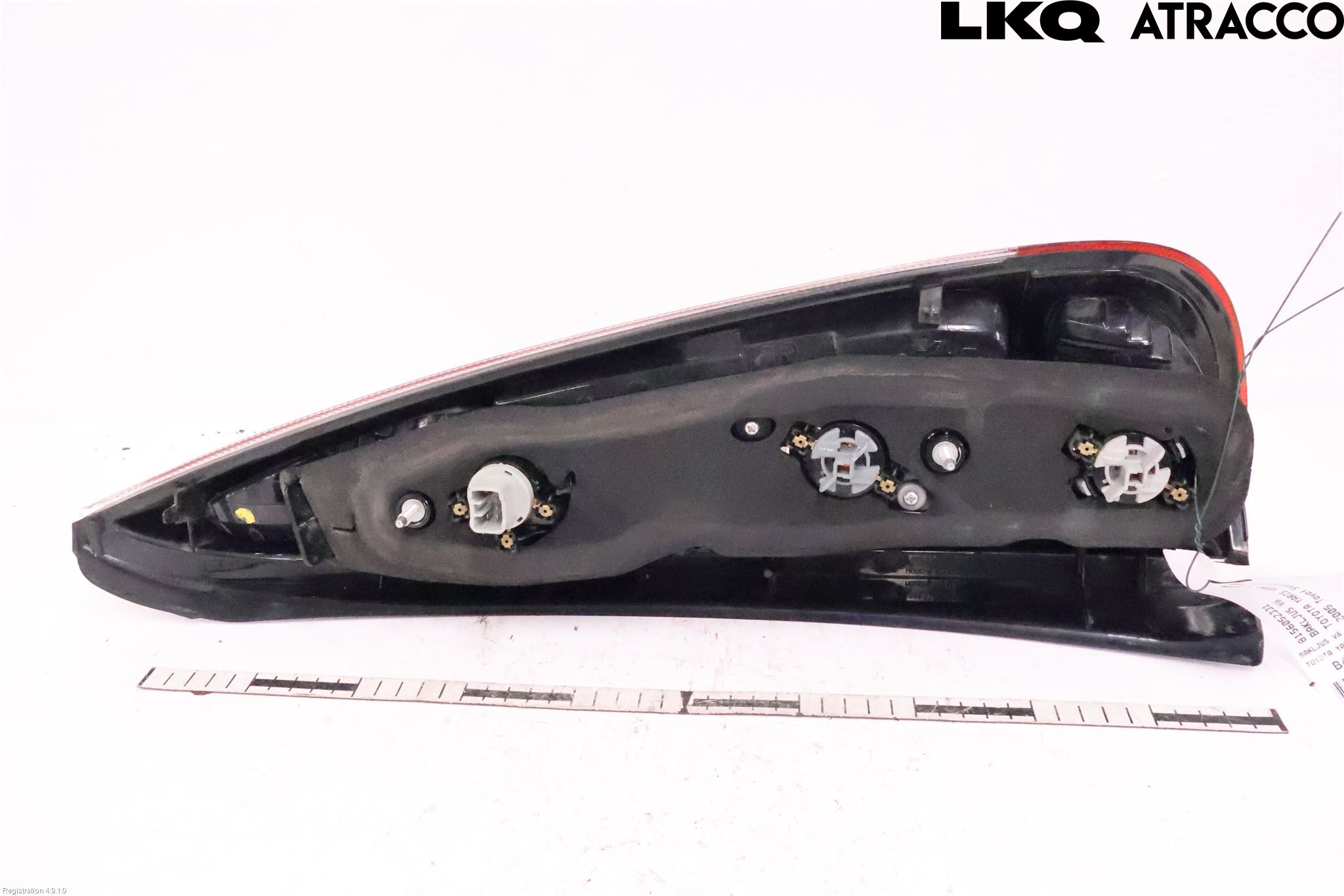 Toyota YARIS VERSO P1 00-05 Baklykt Venstre