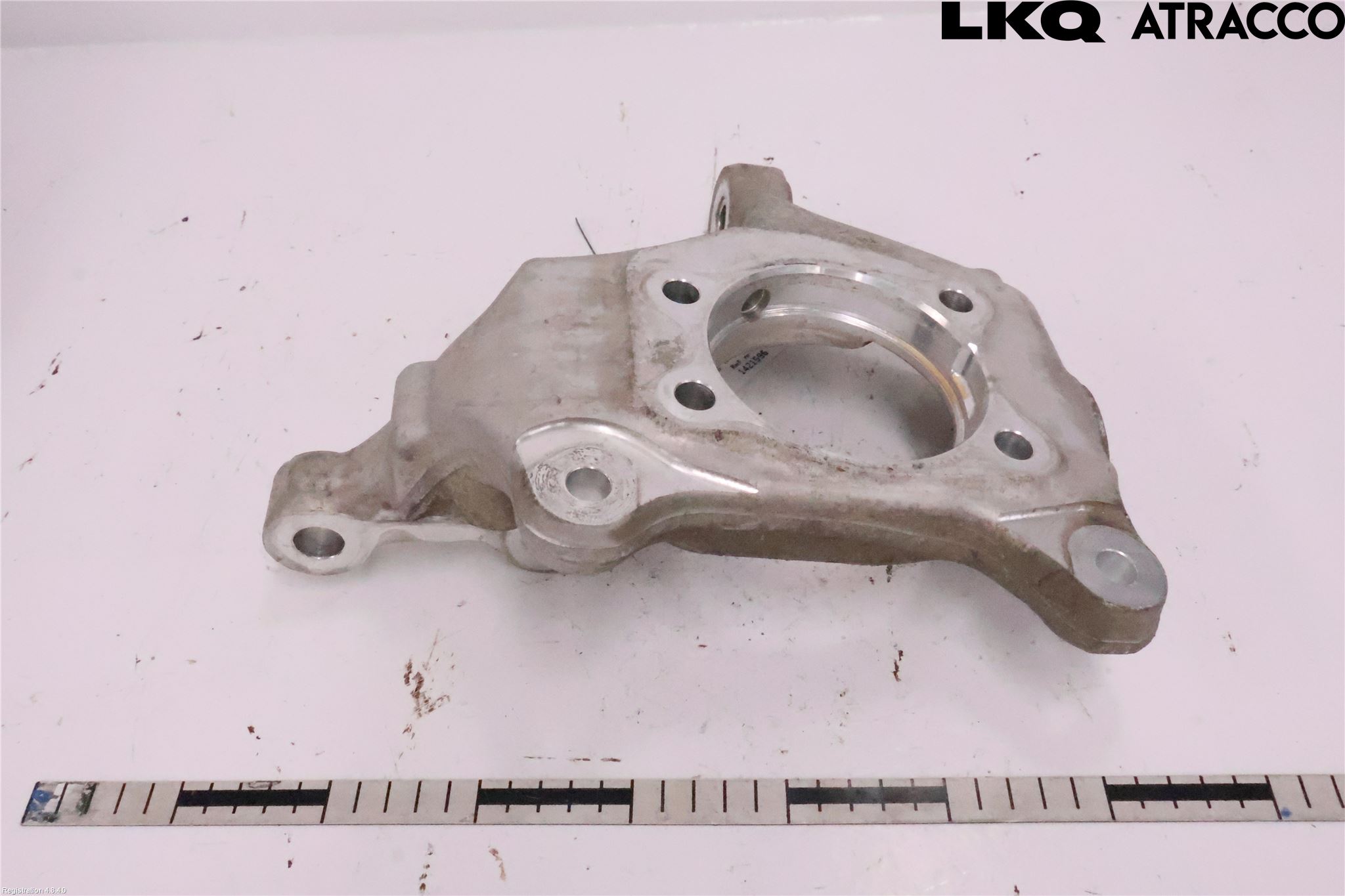 Toyota bZ4X EA10 22- Spindel Vf