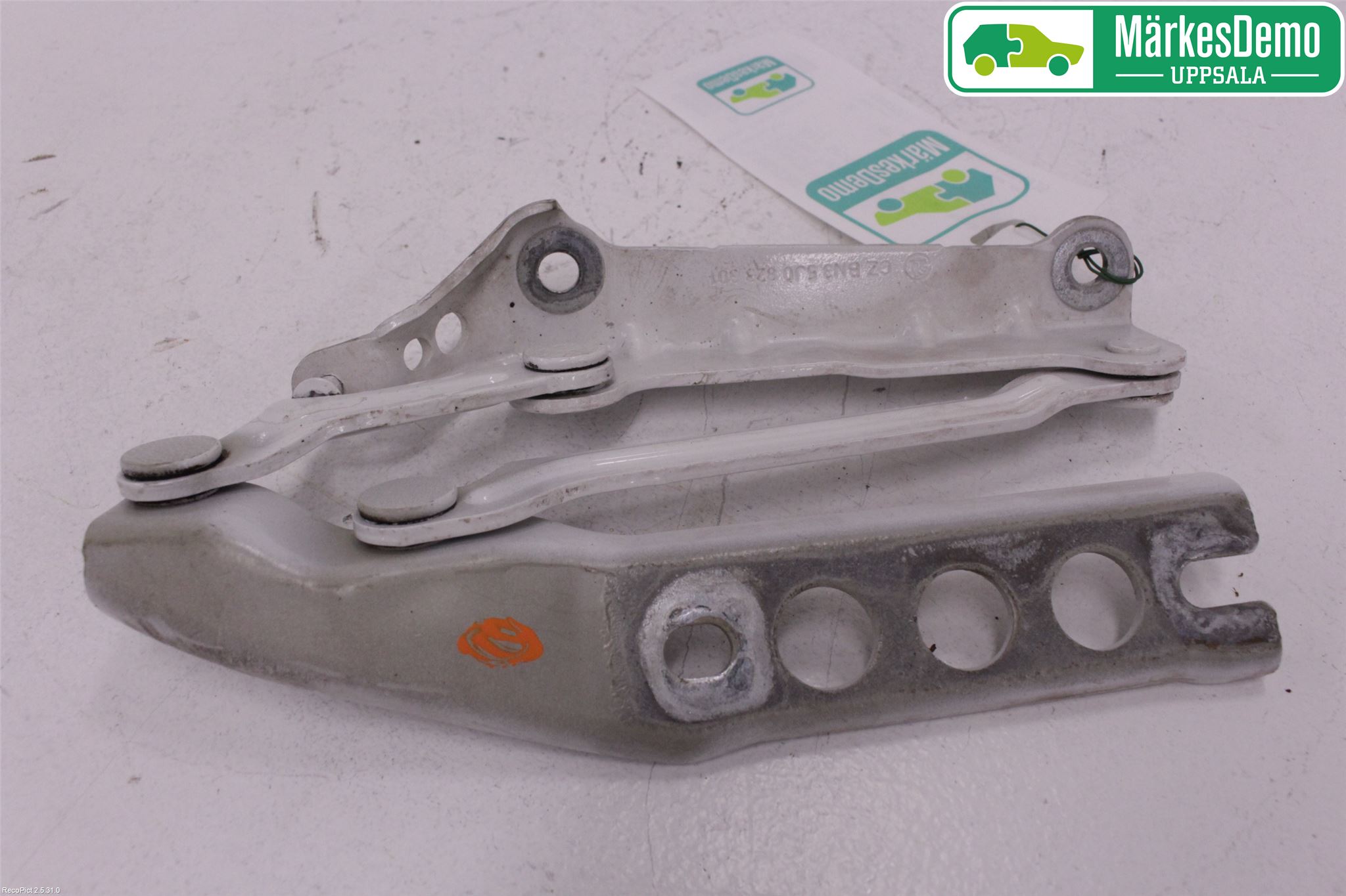 Skoda FABIA 07-14 Panser Hengsel - Hengsler