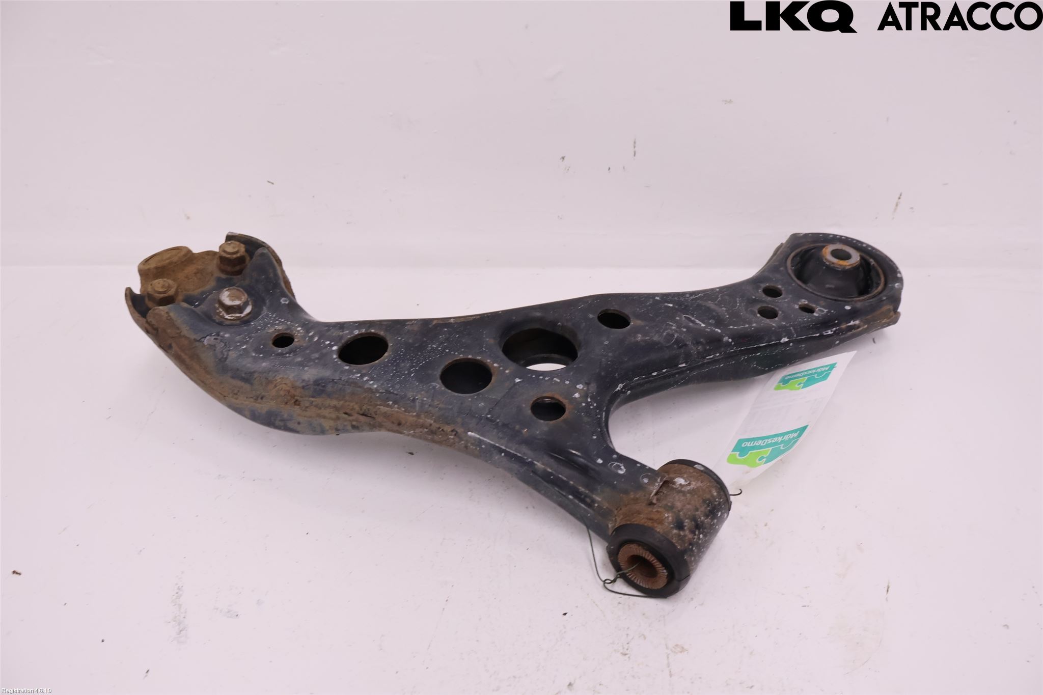 Toyota PRIUS (ZVW50) 16-21 Bærearm Foran Venstre Nedre