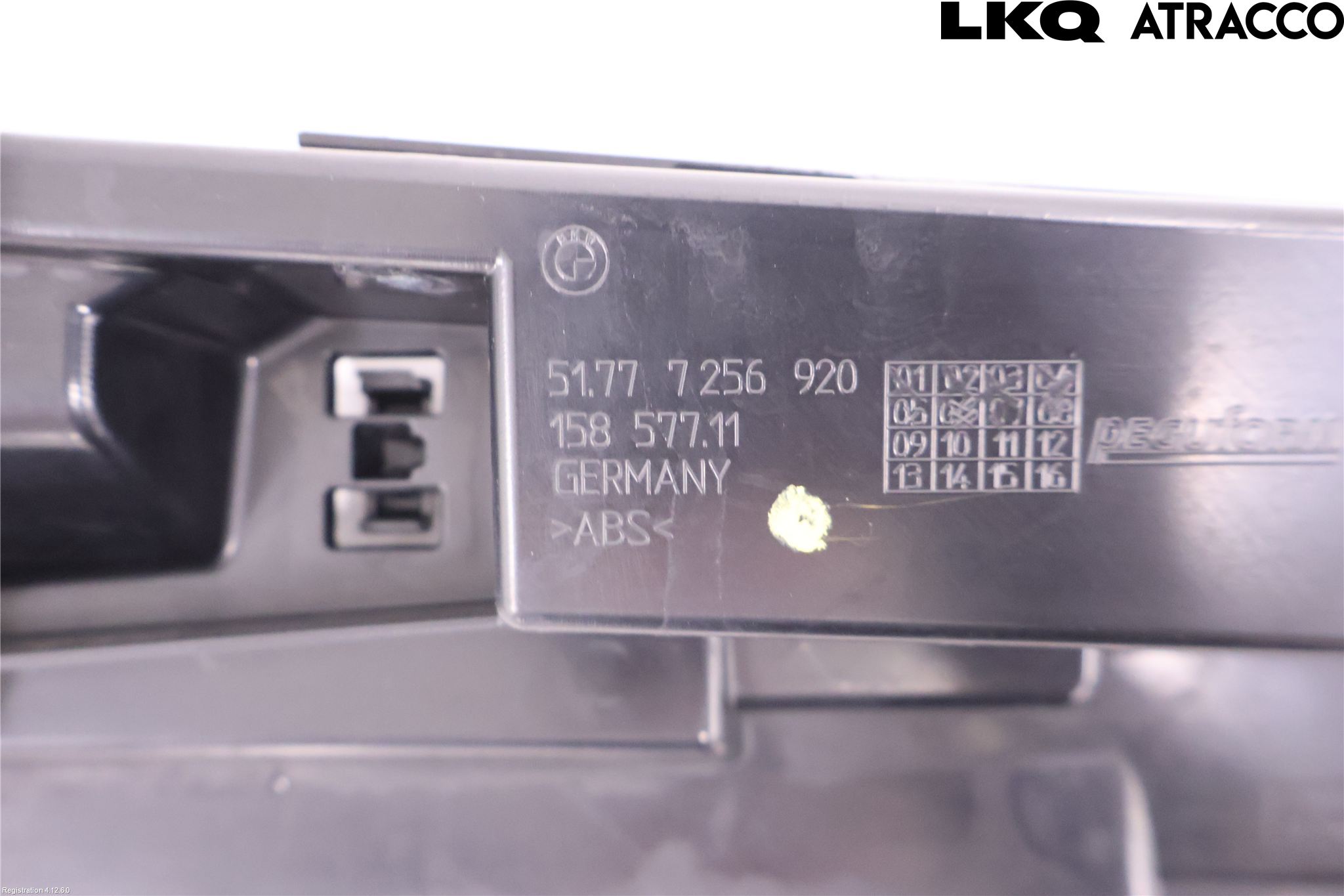 BMW 3 F30/F31/F80 12-19 Kanalskjørt Høyre