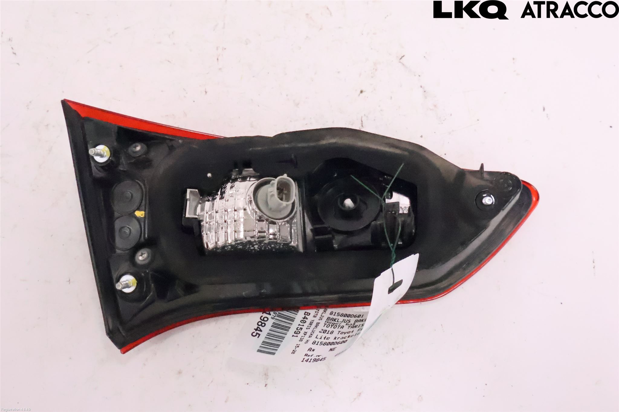 Toyota YARIS XP130 15-20 Baklykt Høyre  På Luke(Indre)