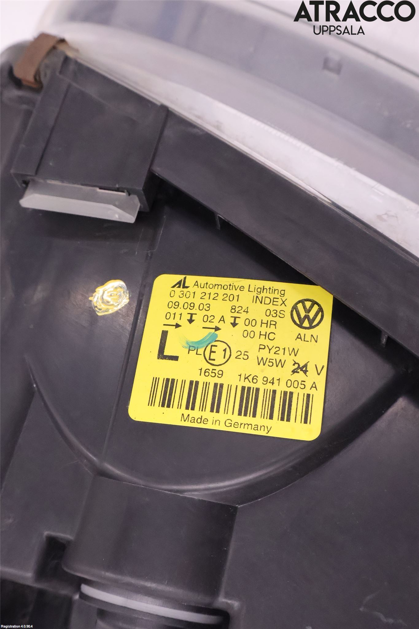 Volkswagen VW GOLF V 04-09 Frontlykt Venstre