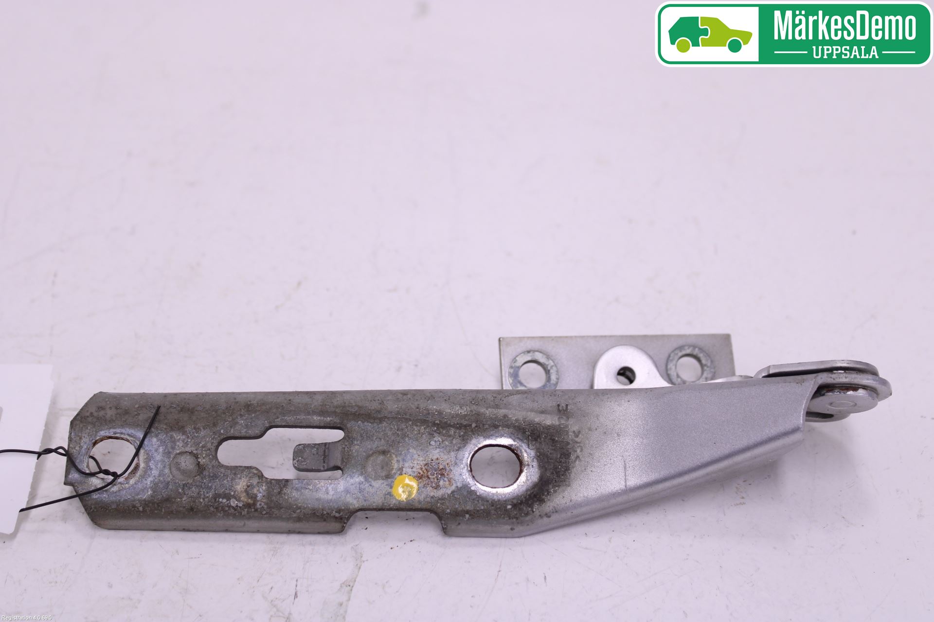 Audi A4/S4 05-07 Panser Hengsel - Hengsler