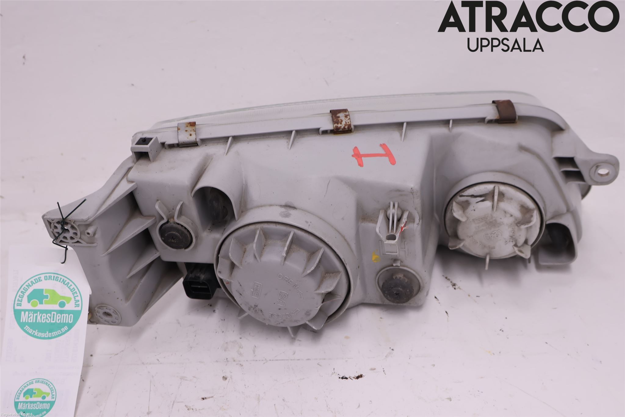 Hyundai H1/STAREX  97-08 Frontlykt Venstre