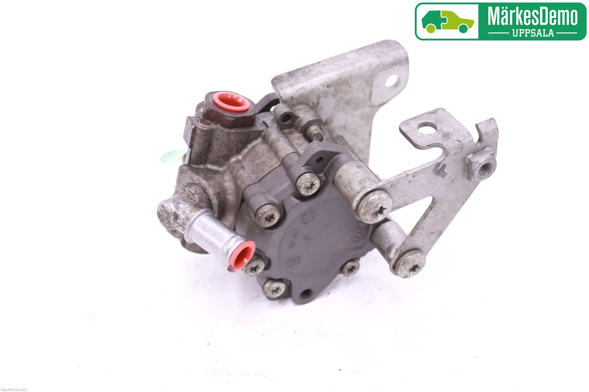 BMW 5 E60/61 Sed/Tou 02-10 Servo Pumpe
