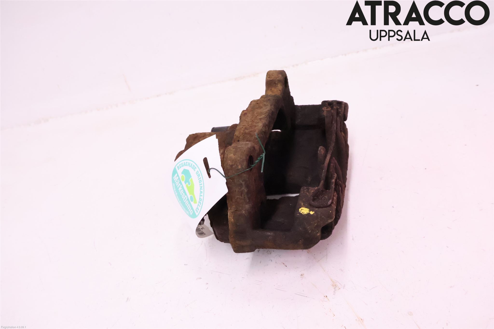 Volkswagen VW CADDY      04-10 Bremsecaliper Foran Venstre