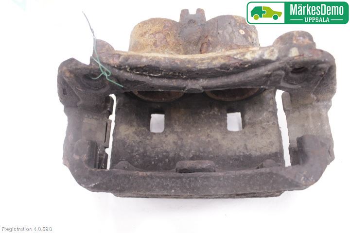 Nissan NAVARA 05-16 Bremsecaliper Foran Høyre