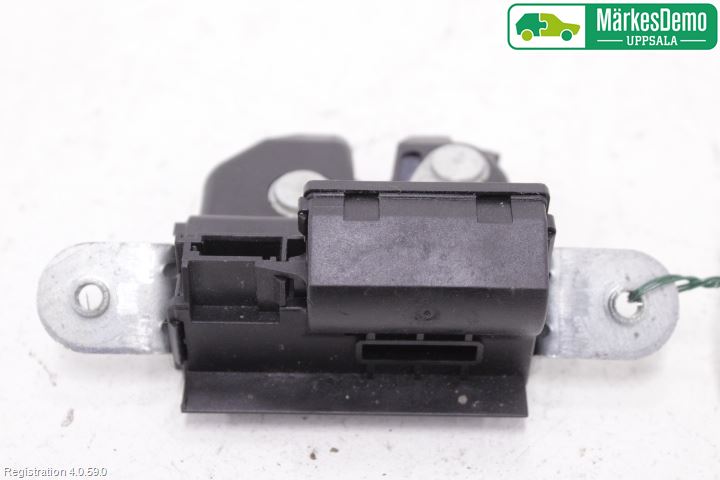 Opel CORSA D 07-14 Bakluke-Lokk Låsekasse