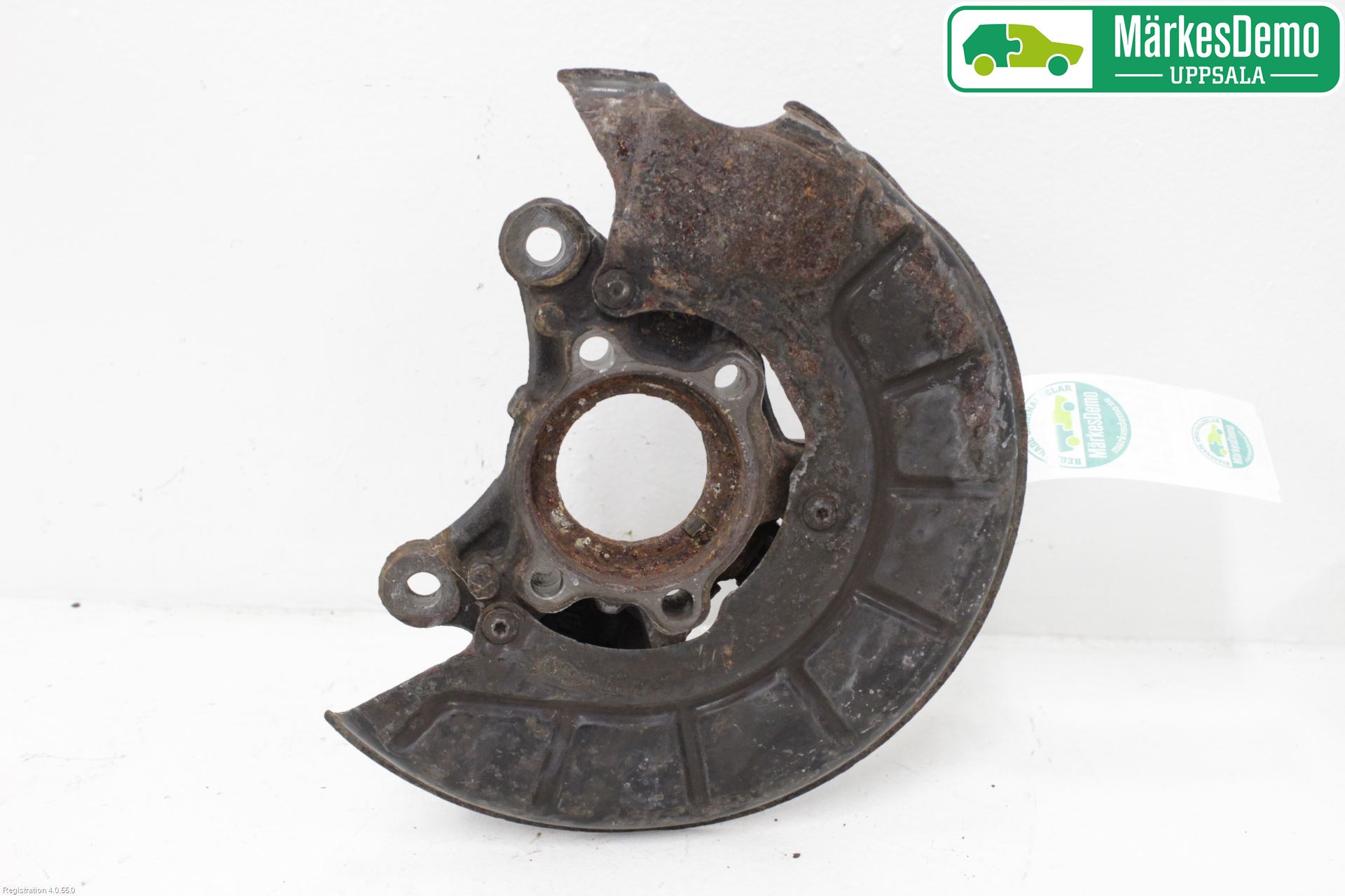 Volkswagen VW CADDY      04-10 Spindel Hf