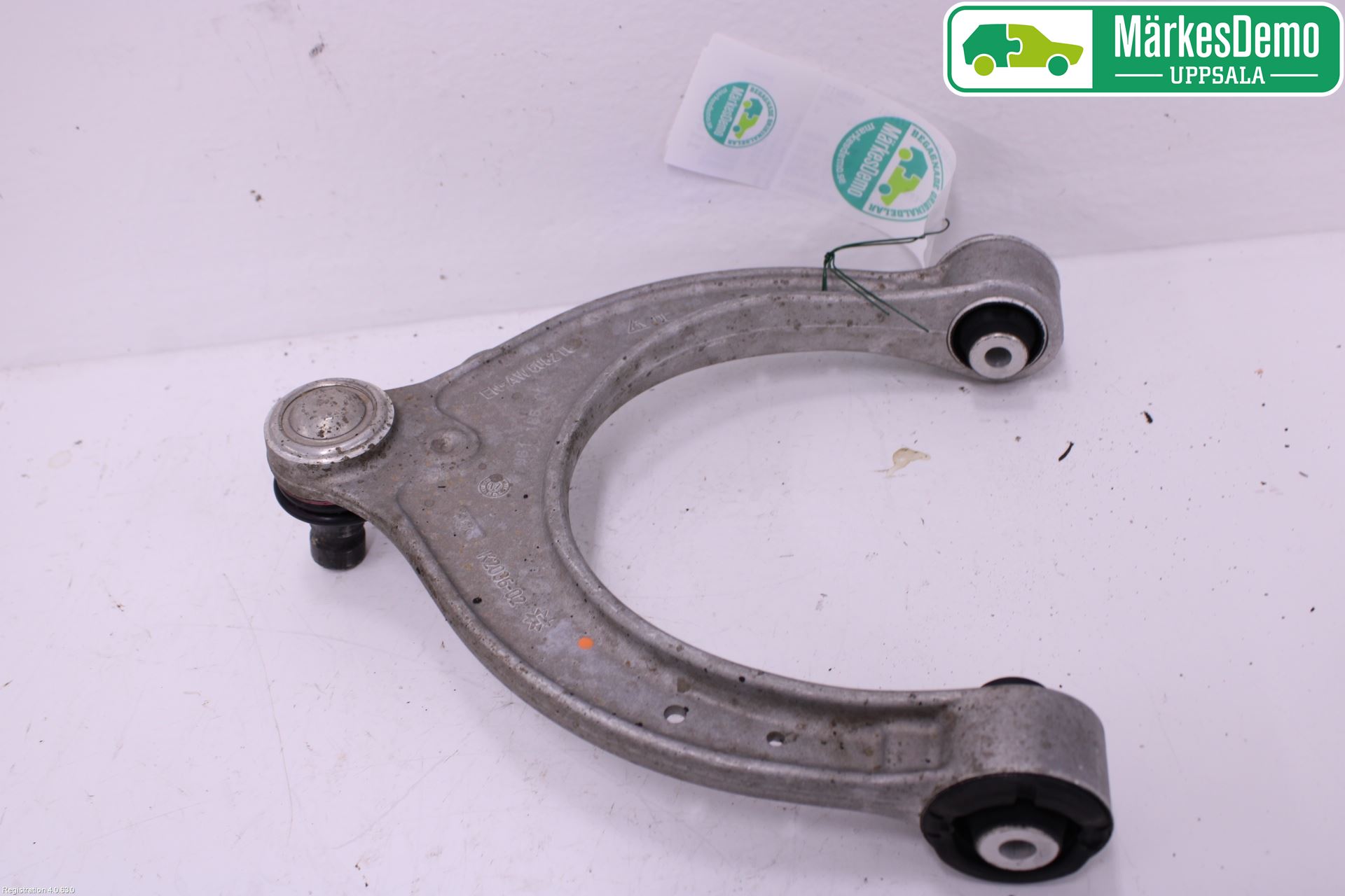 BMW 5 G30/G31/F90 17-23 Bærearm Foran Høyre Øvre