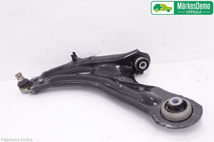 Mercedes-Benz MB CITAN (W415) 13-21 Bærearm Foran Venstre Nedre