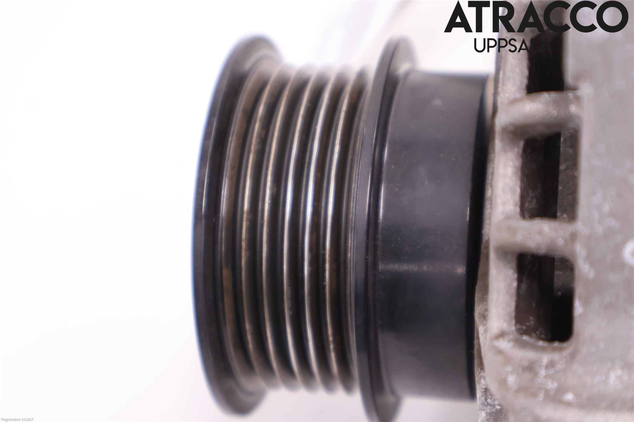Volvo V40 CROSS COUNTRY 13-19 Dynamo