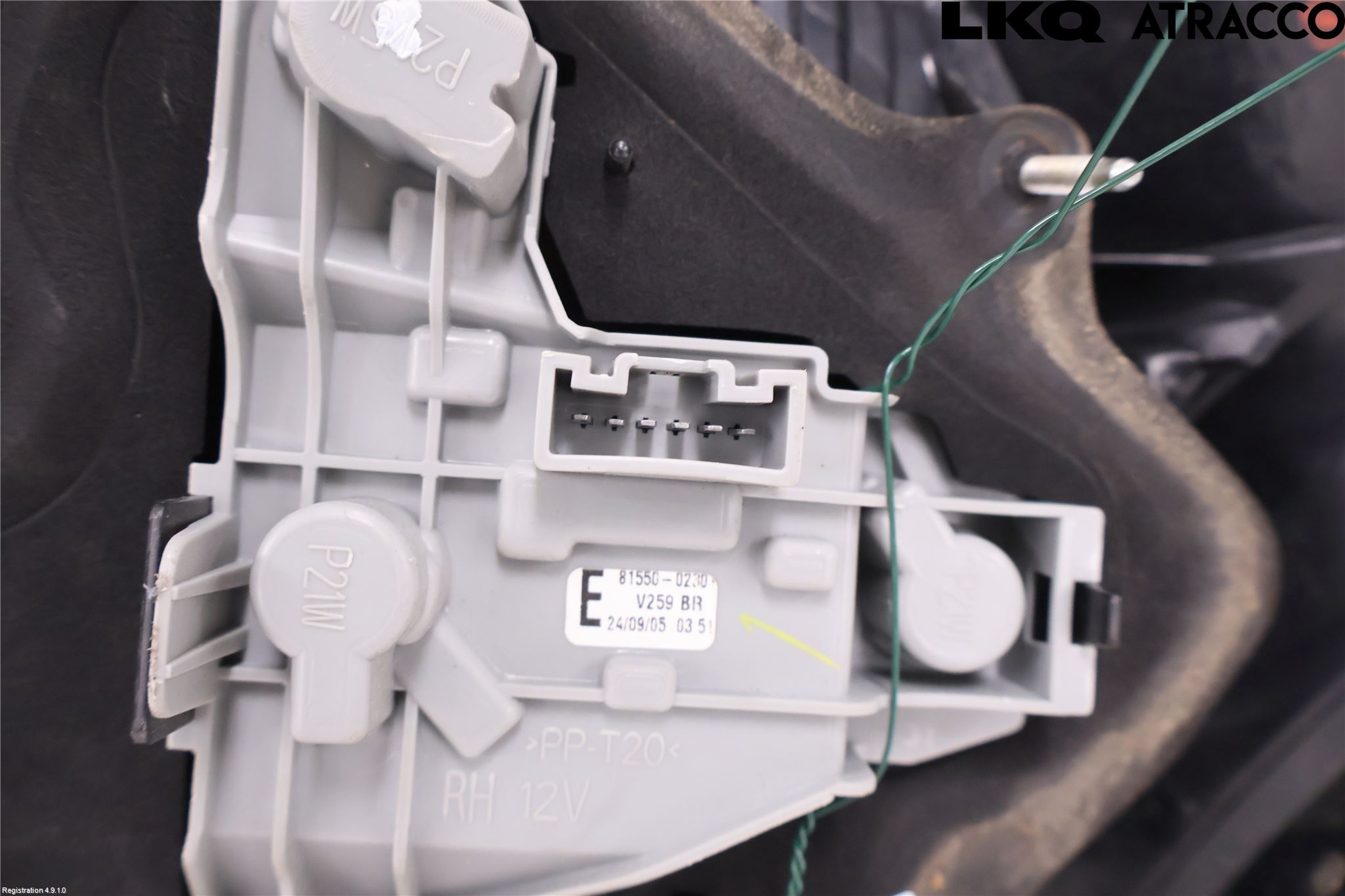 Toyota COROLLA 02-07 Baklykt Høyre