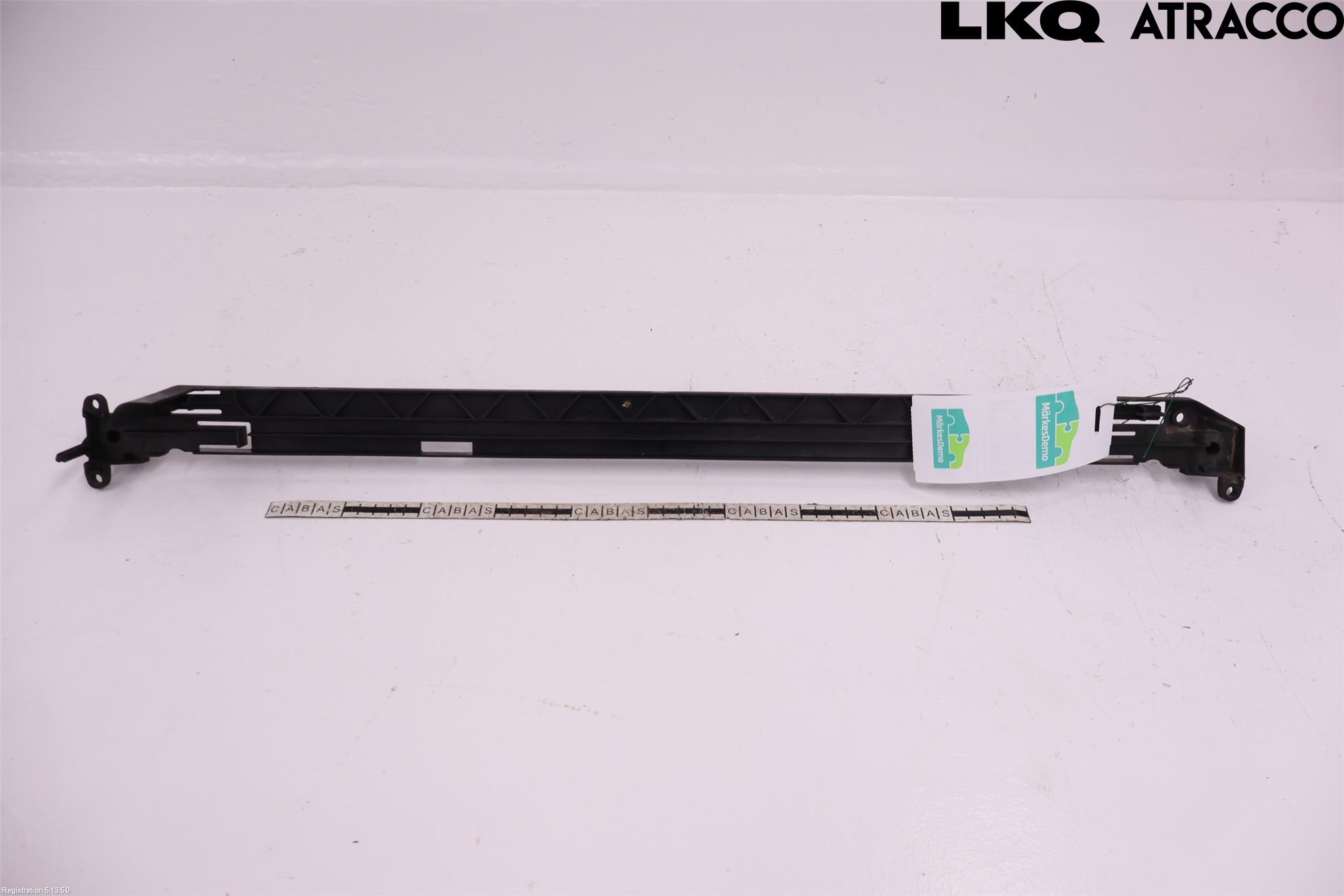 Volvo V50 04-07 Radiator Feste - Ramme - Bjelk