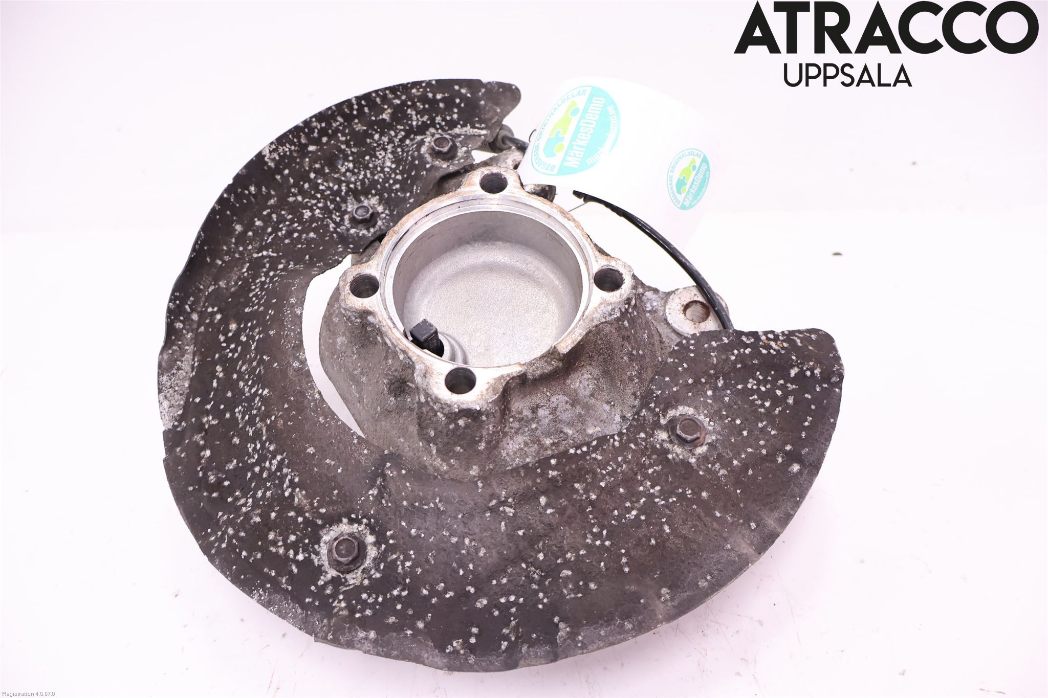 BMW 1 E87/81 5D/3D 03-11 Spindel Vf