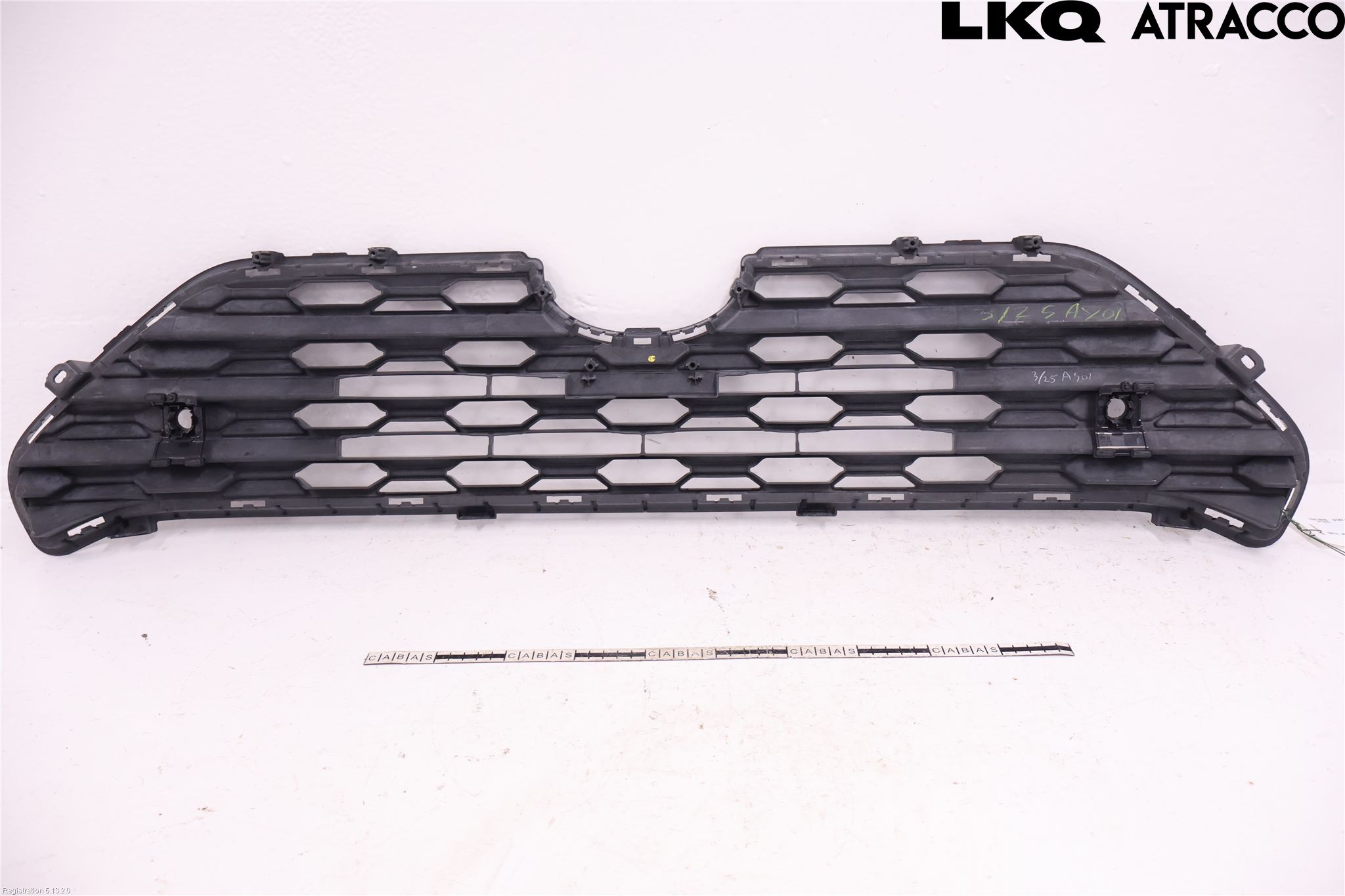 Toyota RAV4 19- Grilldel Midt