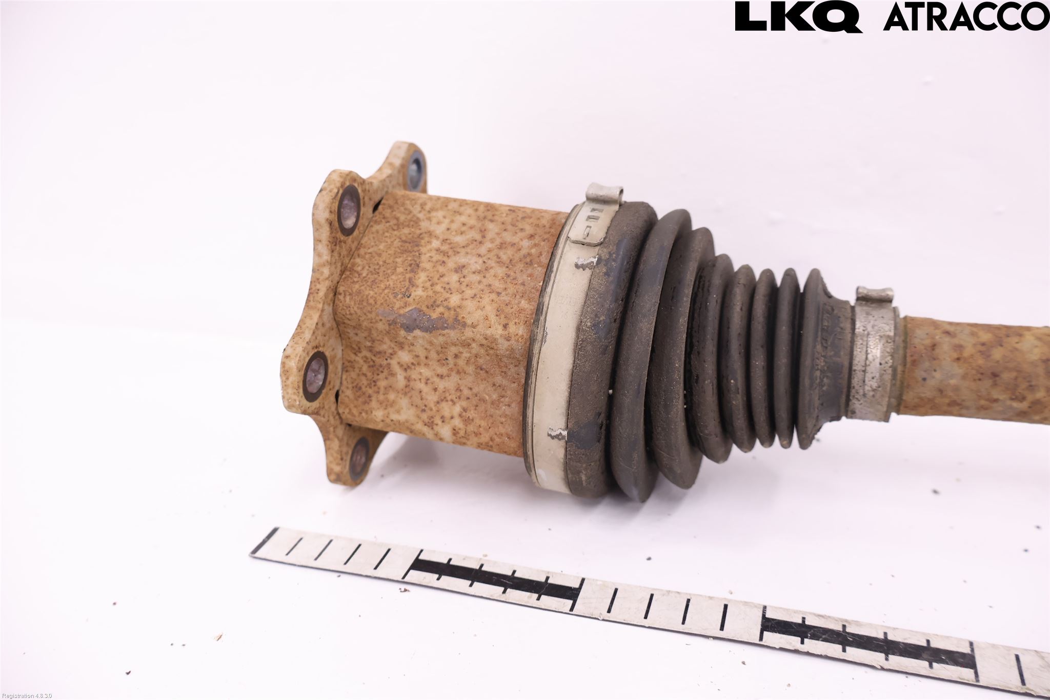Volkswagen VW PASSAT 15-19 Drivaksel Foran Kompl Venstre