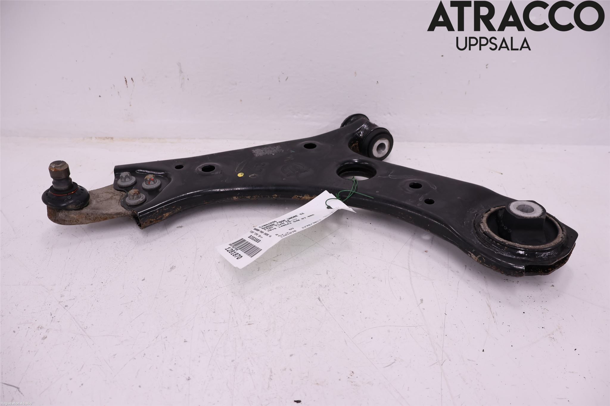 Fiat TIPO/CROSS 16- Bærearm Foran Venstre Nedre