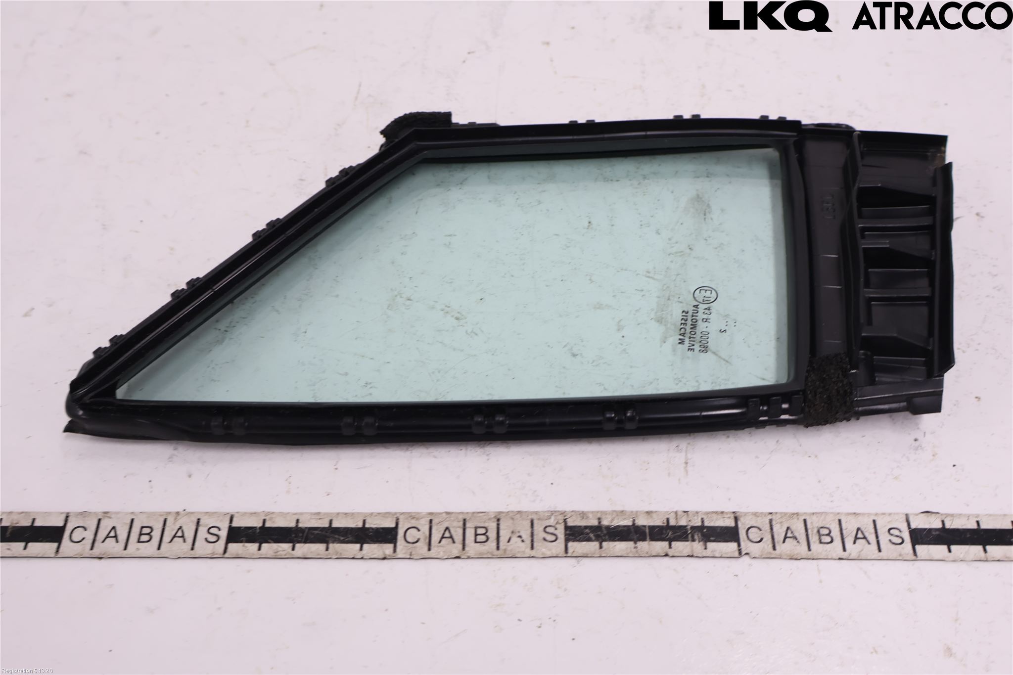 Toyota COROLLA 19- Dørrute Foran Høyre Trekant