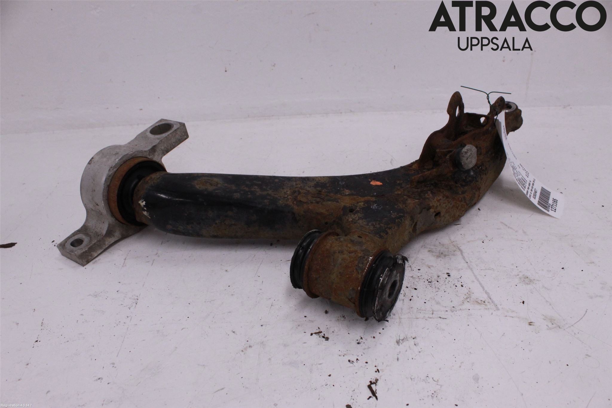 Lexus GS 300/430/450H 05-12 Bærearm Foran Venstre Nedre