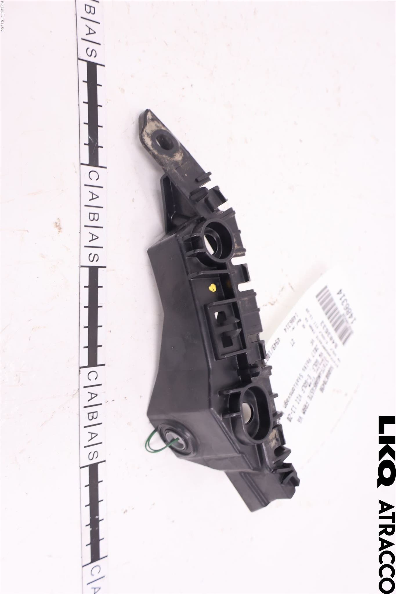 Volkswagen VW GOLF / E-GOLF VII 13-20 Støtfangerfeste Foran Venstre