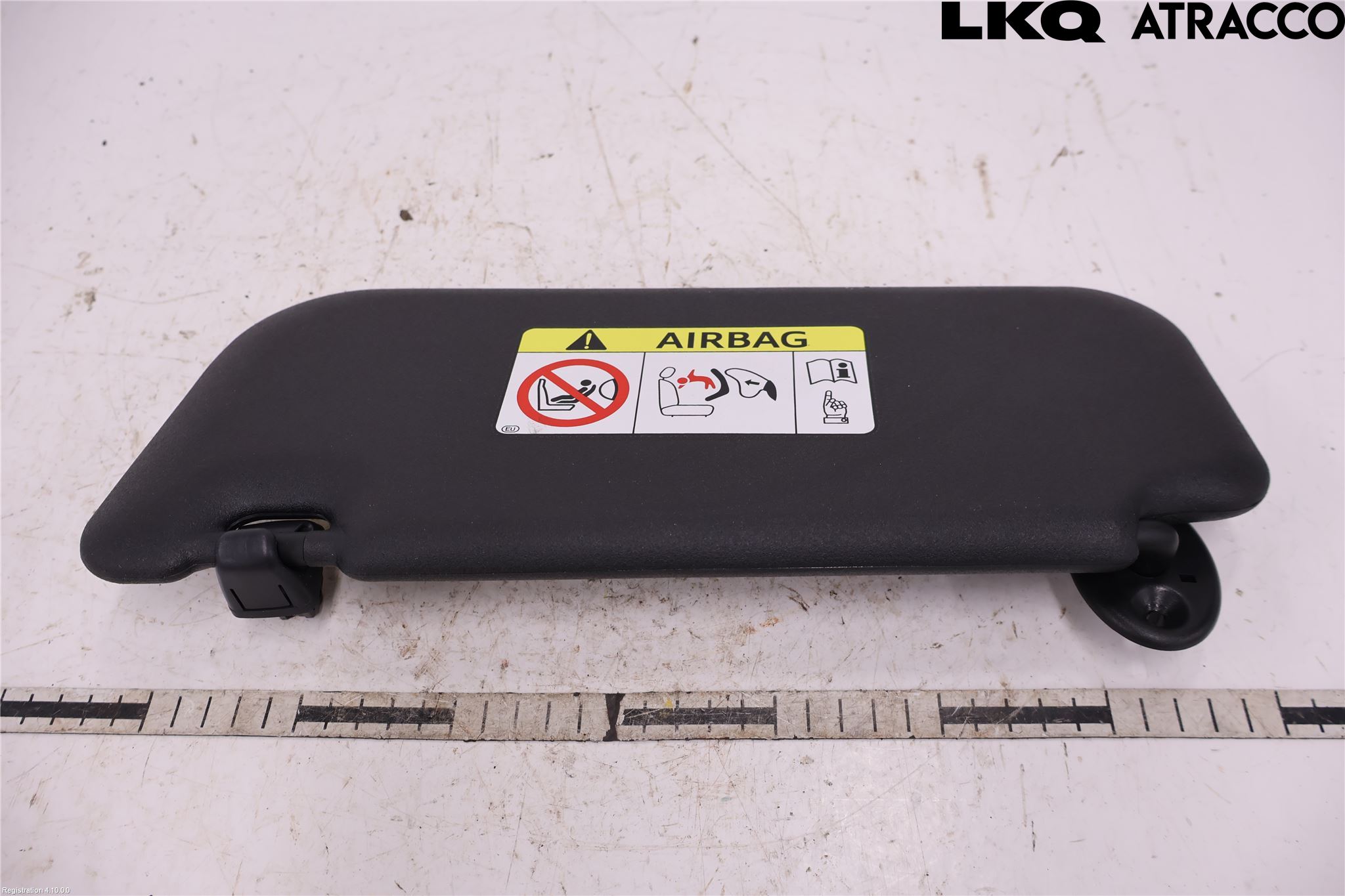 Toyota YARIS CROSS XP21 21- Innr Solskjerm