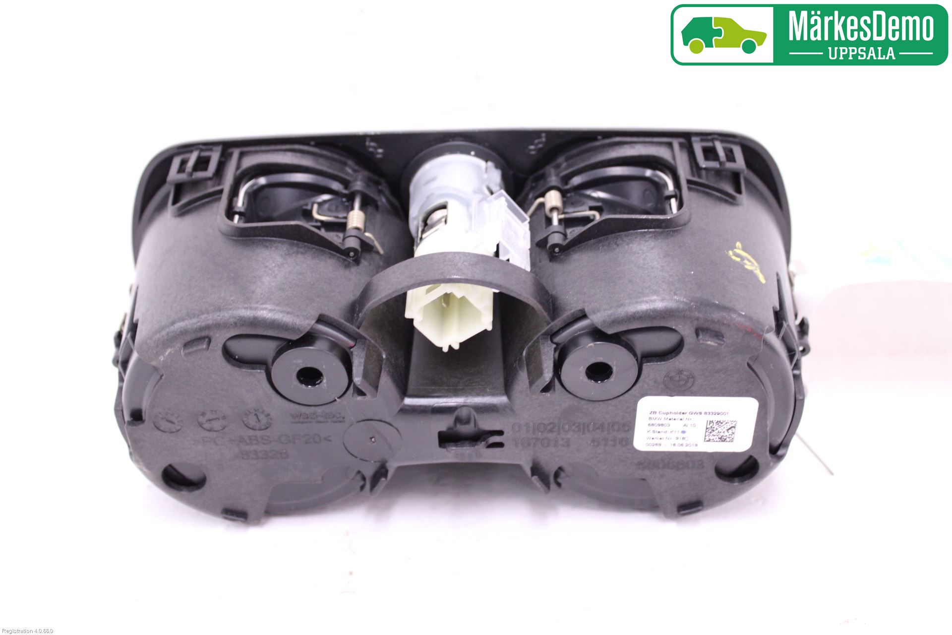 BMW 3 G20/G21/G80/G81 19- Innr Koppholder