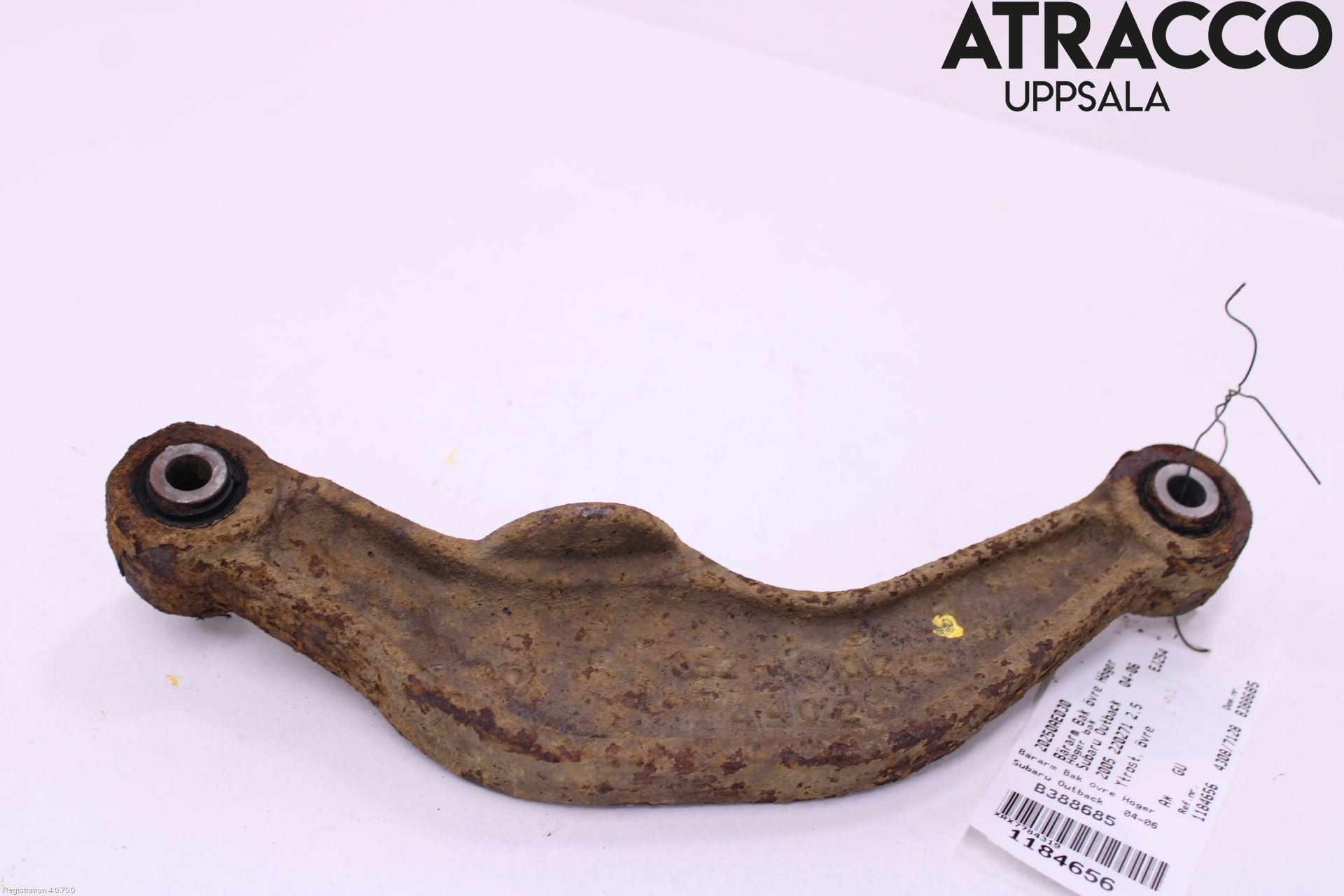 Subaru OUTBACK   04-06 Bærearm Bak Høyre Øvre