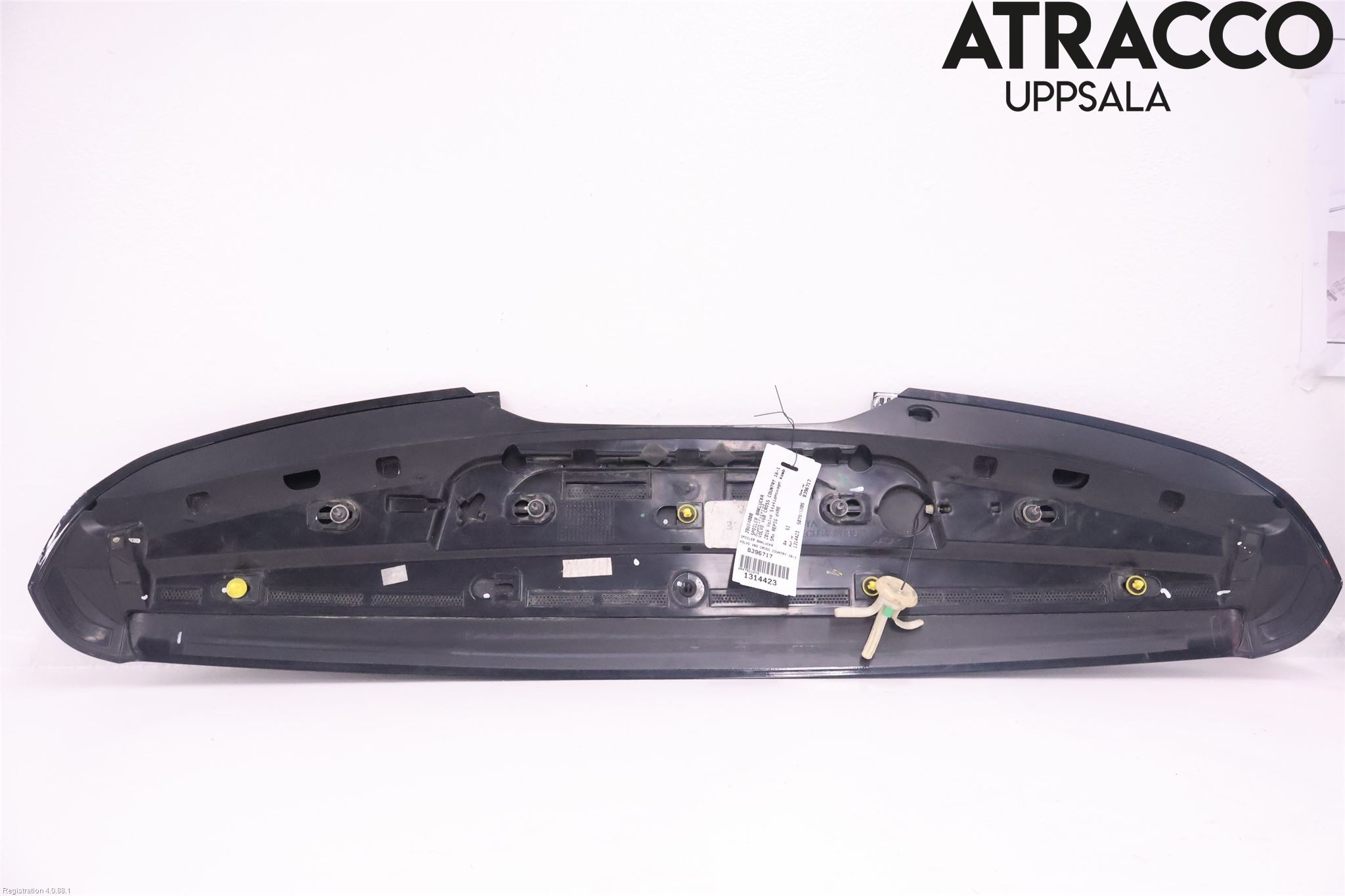 Volvo V60 CROSS COUNTRY 16-18 Spoiler Bakluke