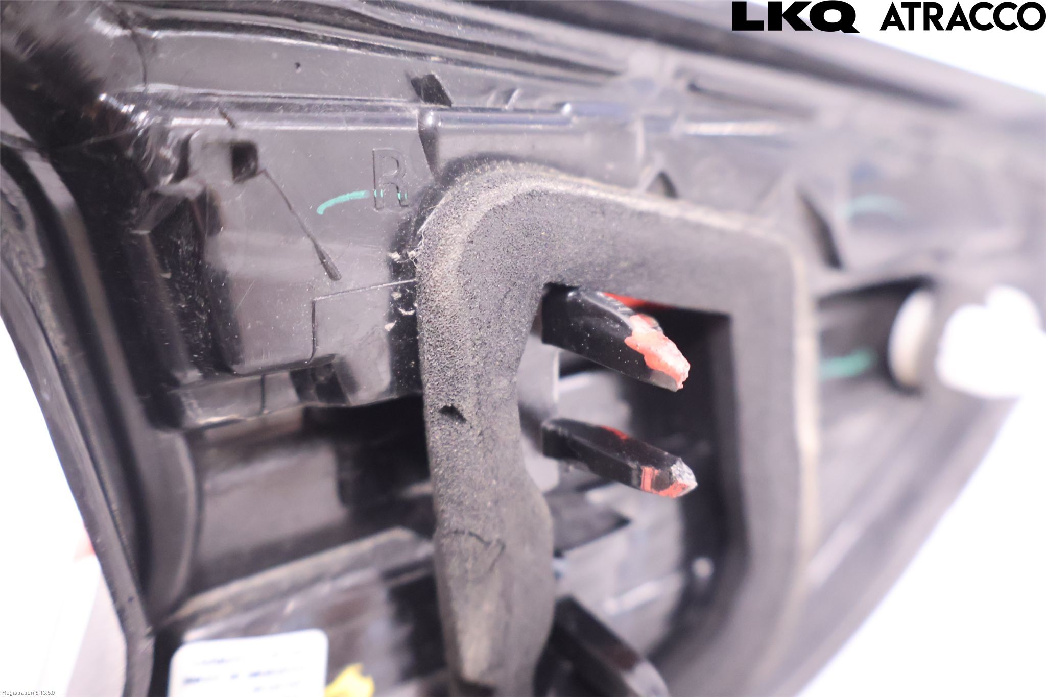 Opel CORSA F, CORSA-E 20- Baklykt Høyre  På Luke(Indre)