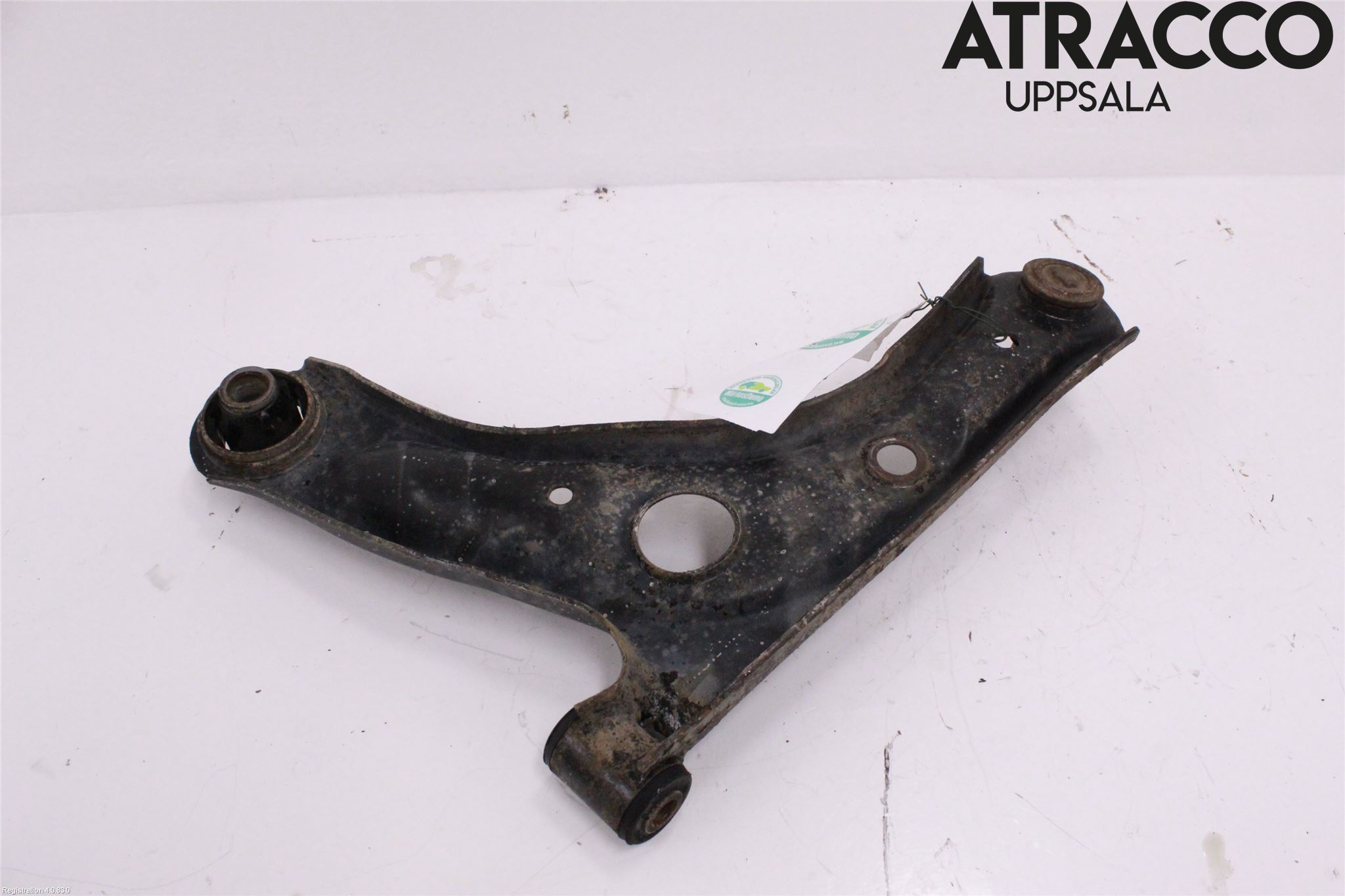 Citroen C1 14-22 Bærearm Foran Høyre Nedre