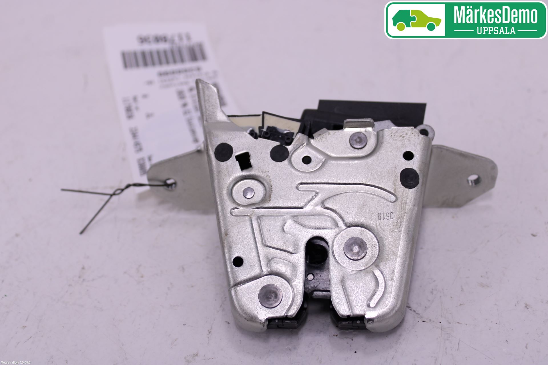 Mercedes-Benz MB E-KLASS (W213) 16-23 Bakluke-Lokk Låsekasse