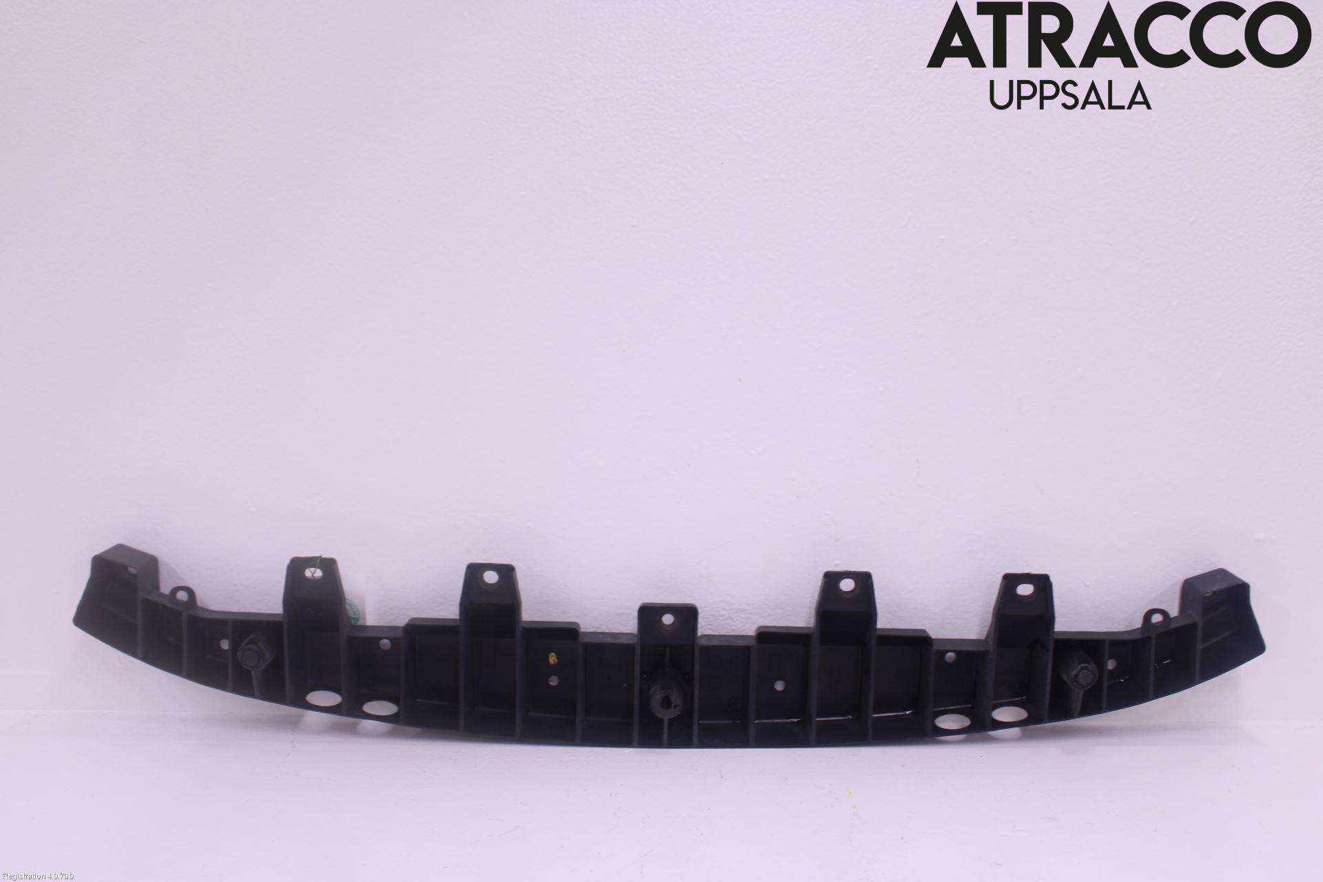 Subaru OUTBACK   04-06 Støtfanger Foran Midt Del