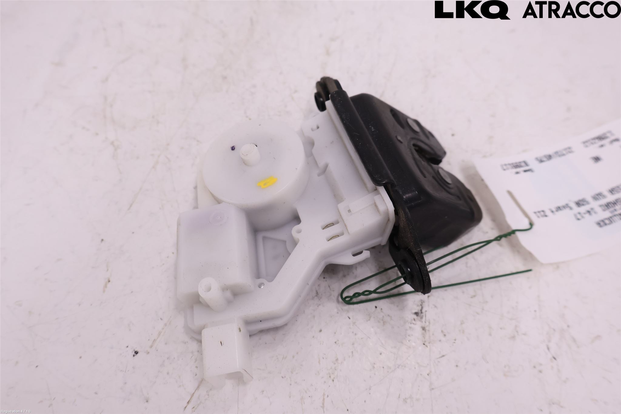 Nissan QASHQAI 14-17 Bakluke-Lokk Låsekasse