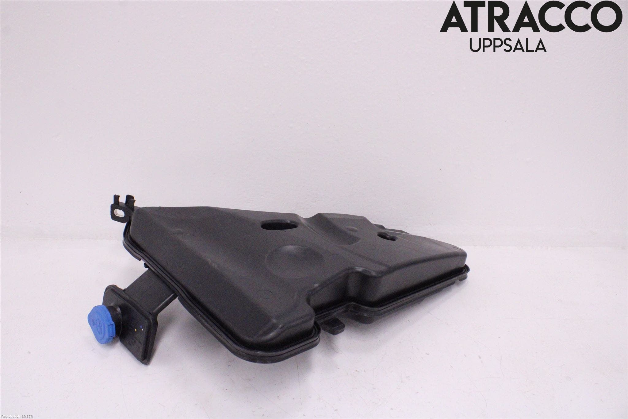 BMW 5 G30/G31/F90 17-23 Spylerbeholder Frontrute-Lykte