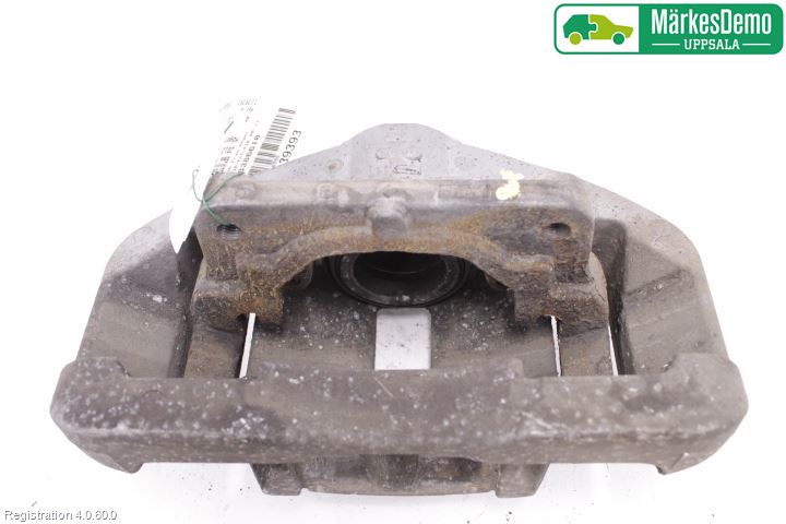 BMW 5 F10/F11/F18 09-17 Bremsecaliper Foran Høyre