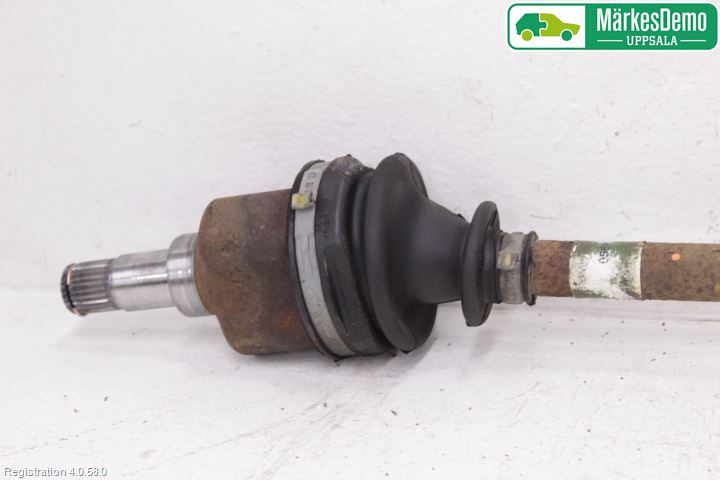 Ford FIESTA     06-08 Drivaksel Foran Kompl Venstre