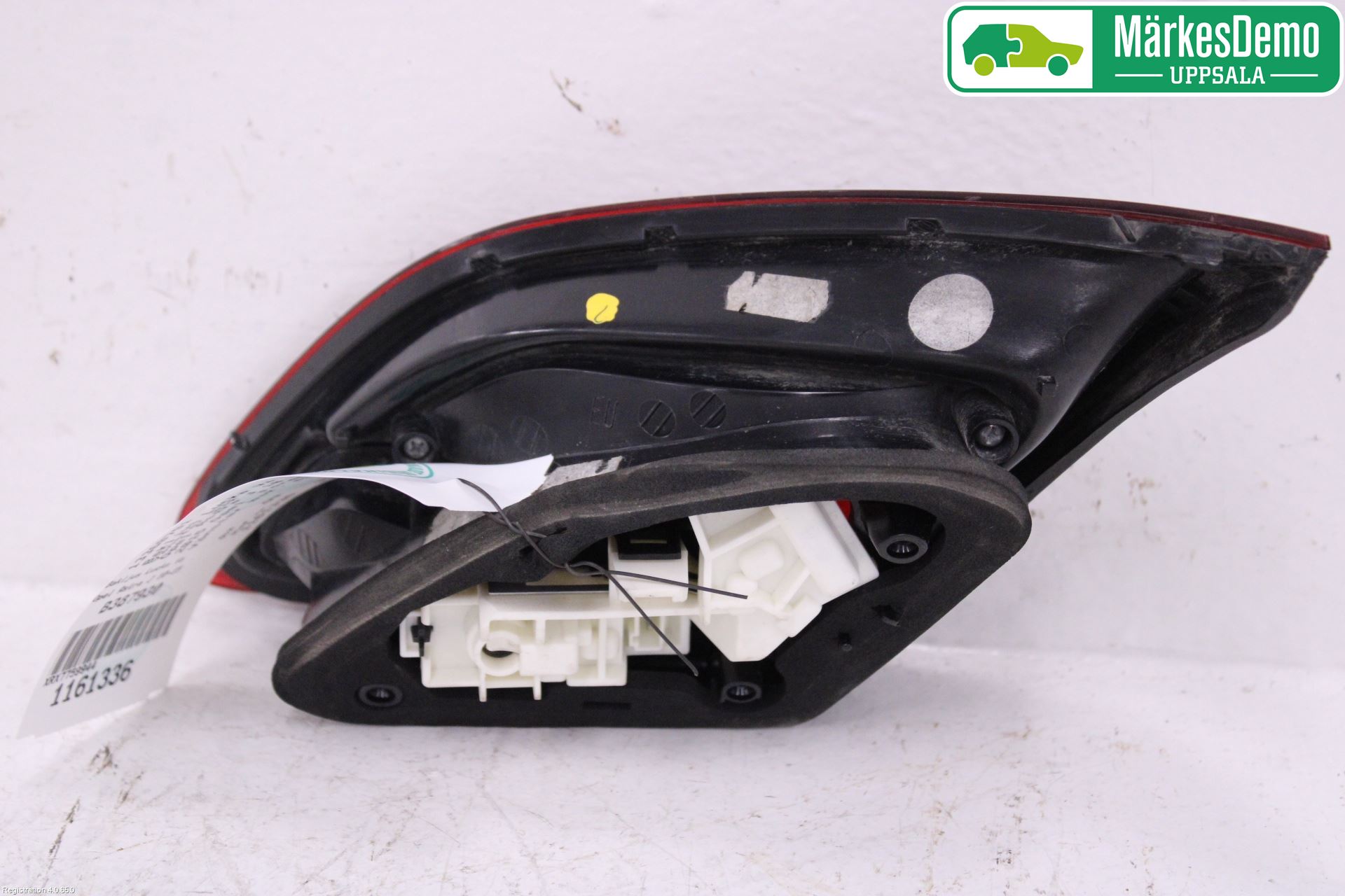 Opel ASTRA J 10-15 Baklykt Venstre  På Luke(Indre