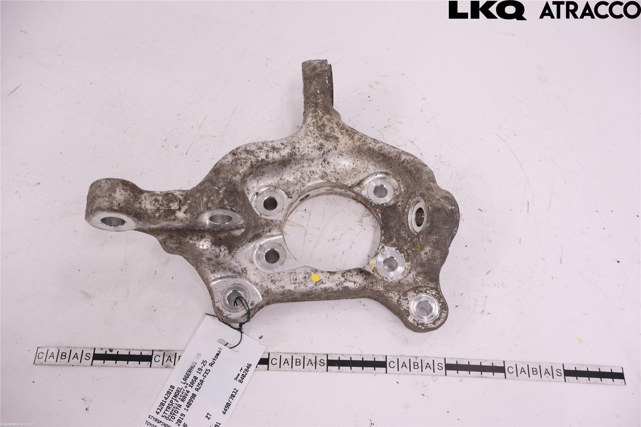 Toyota RAV4 19- Spindel Hf