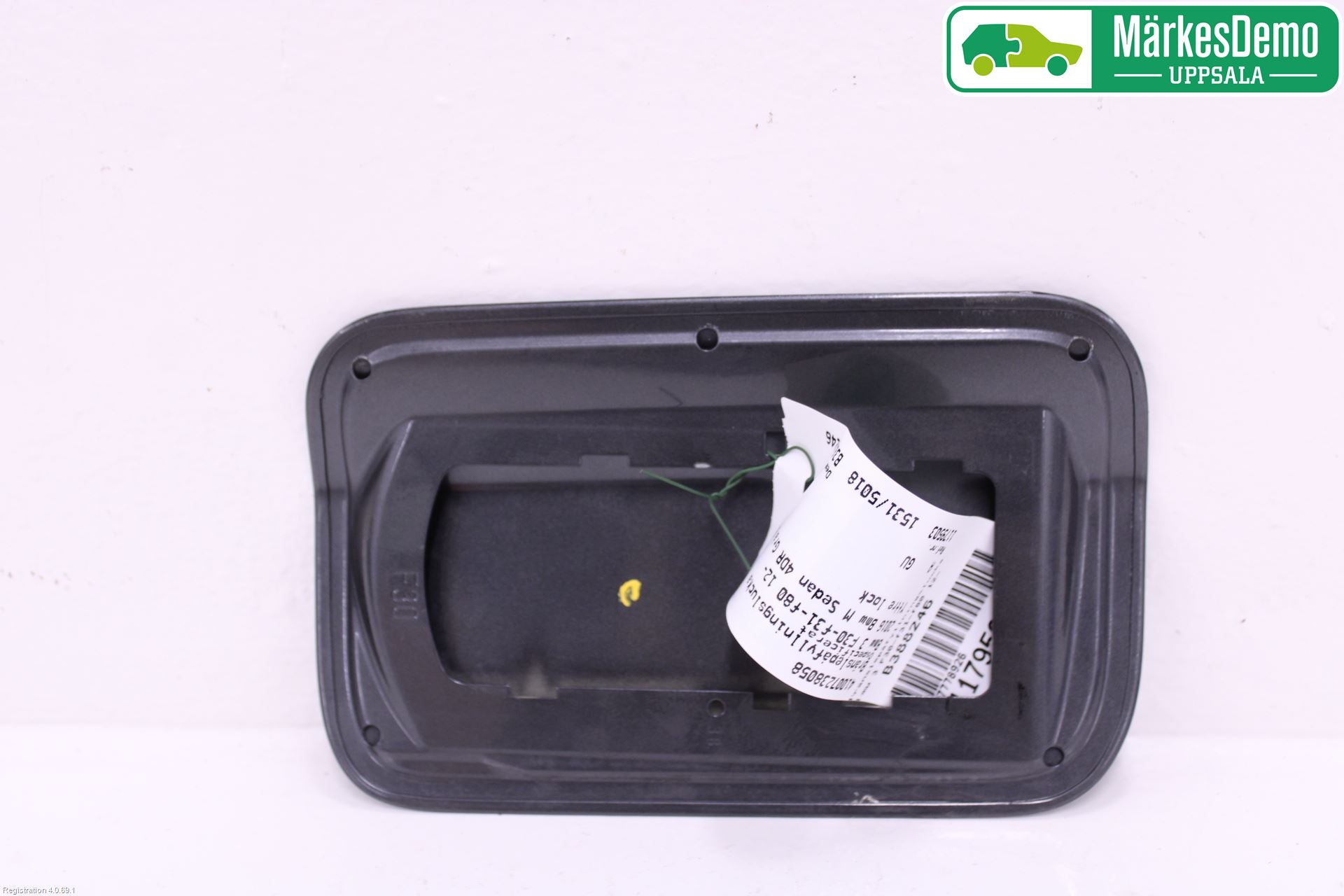 BMW 3 F30/F31/F80 12-19 Drivstoff Tankluke