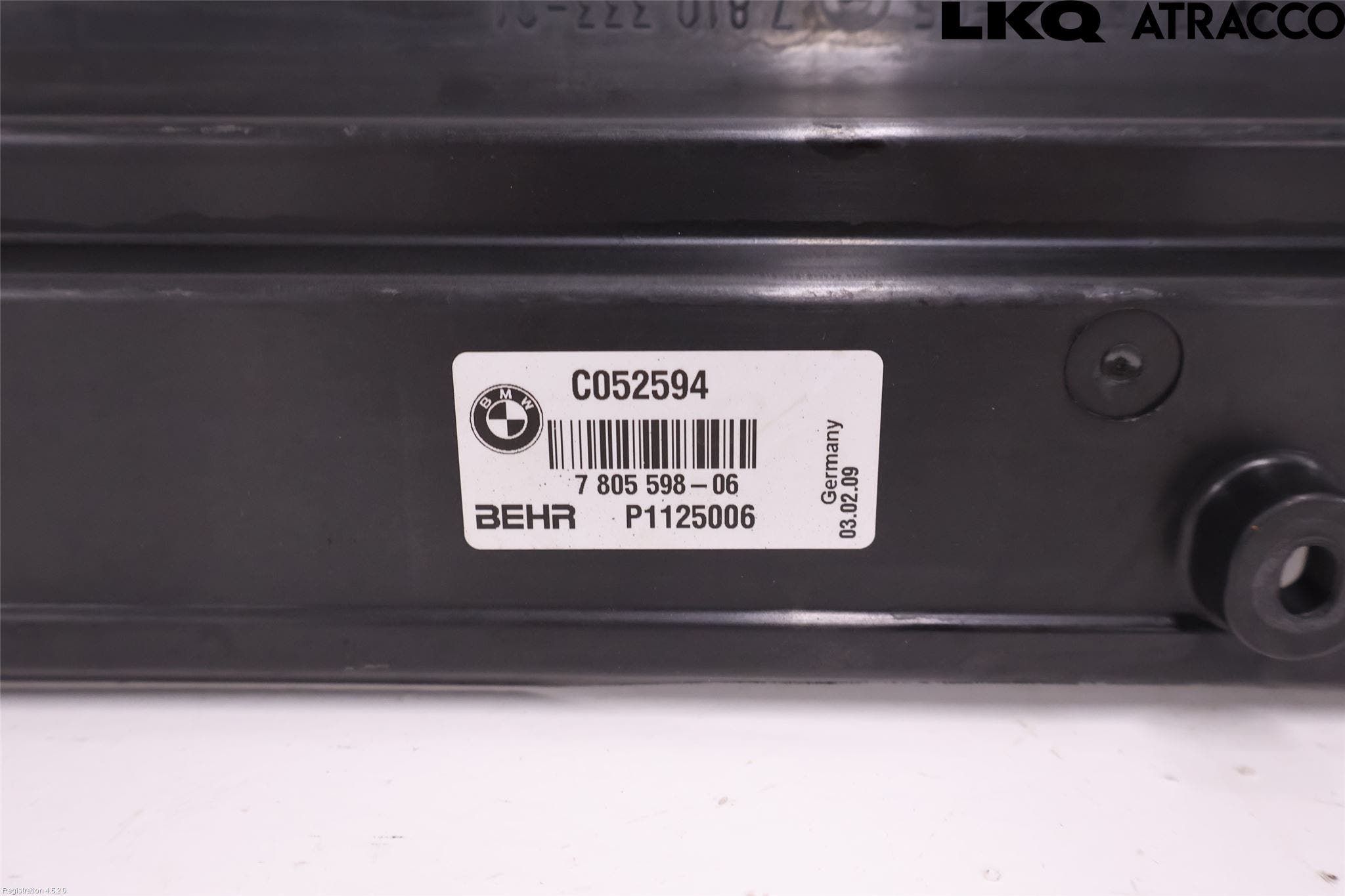 BMW 5 E60/61 Sed/Tou 02-10 Radiator Feste - Ramme - Bjelk