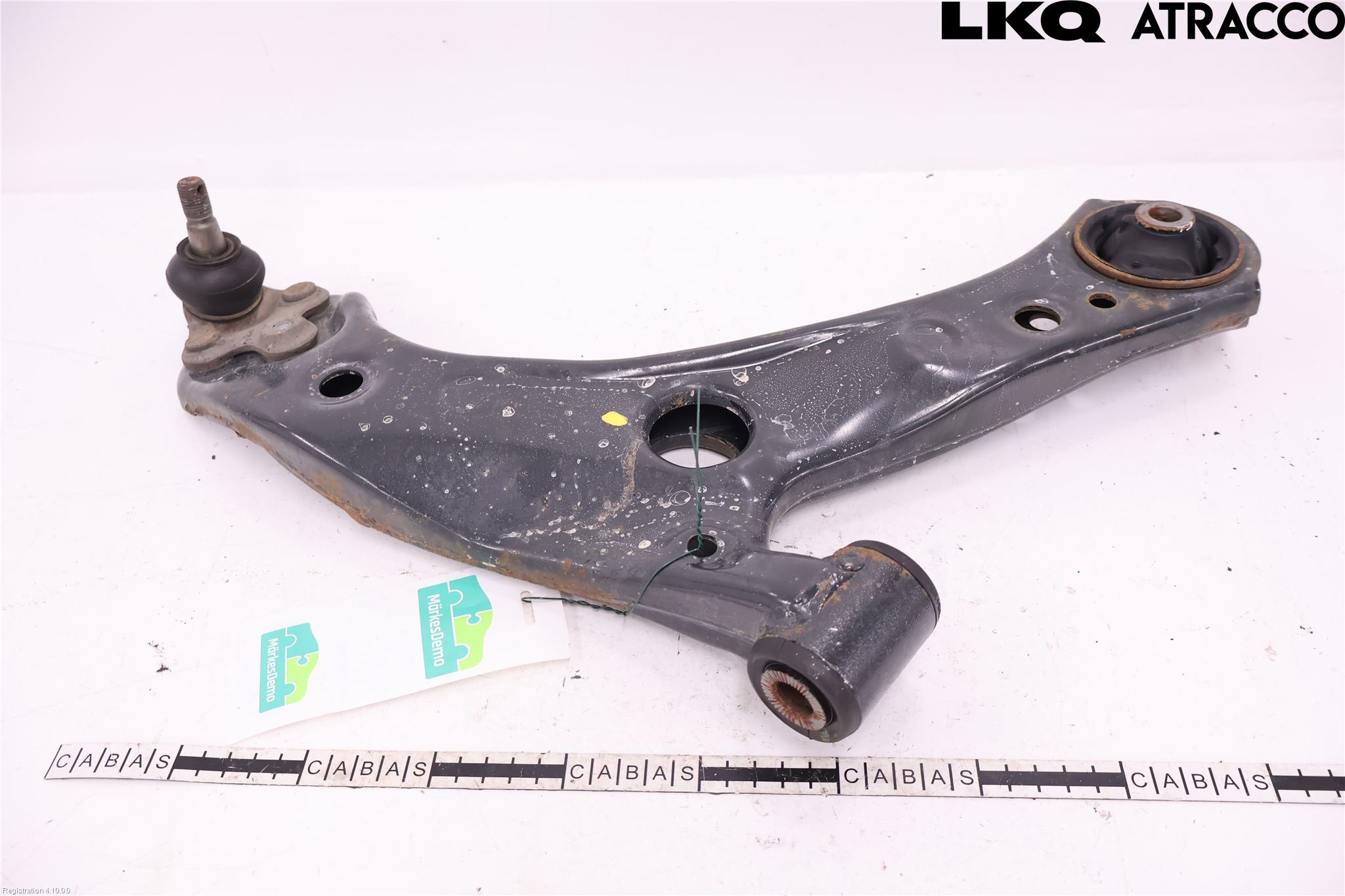 Toyota COROLLA 19- Bærearm Foran Høyre Nedre