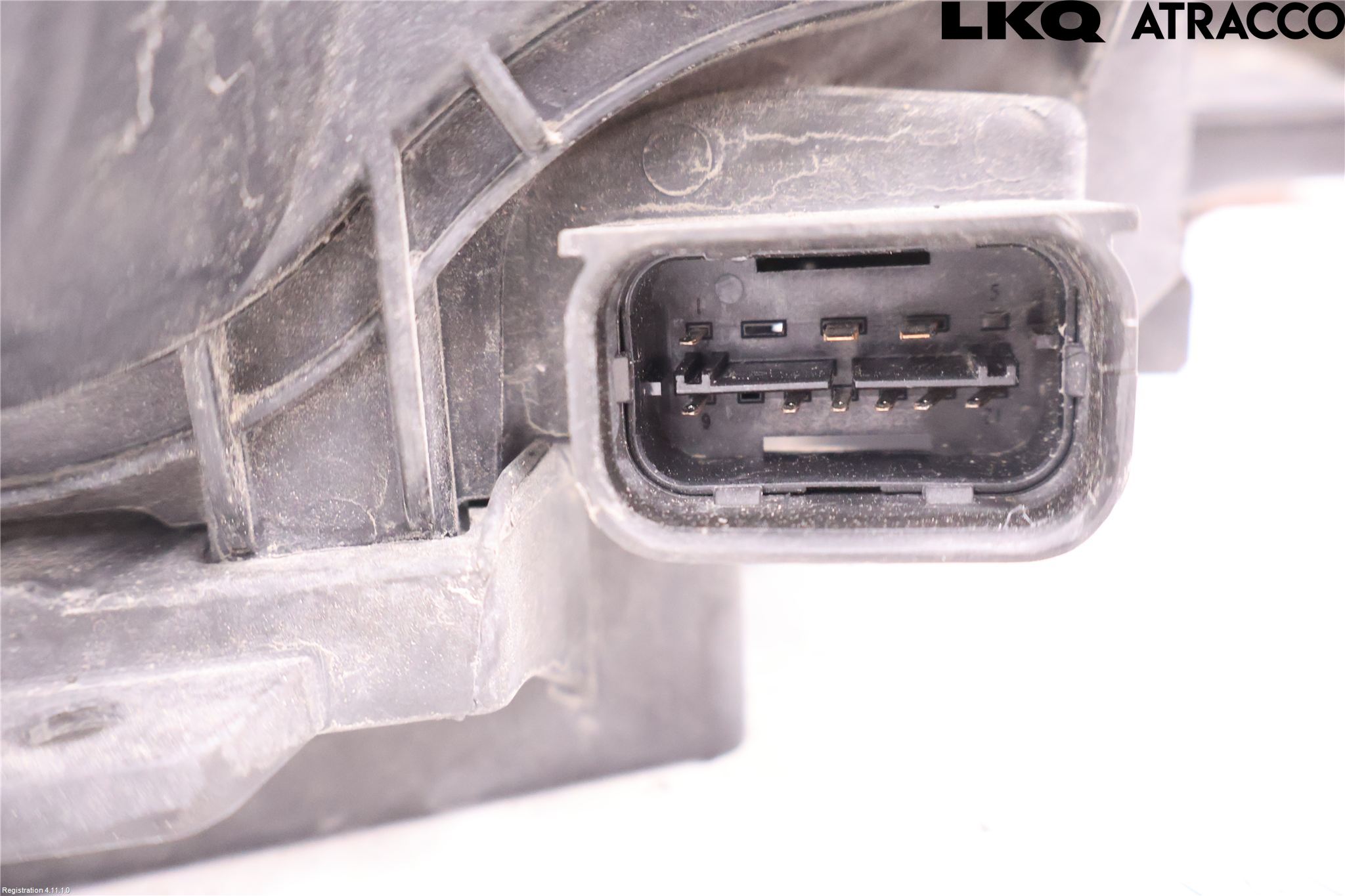 BMW 1 E87/81 5D/3D 03-11 Frontlykt Venstre