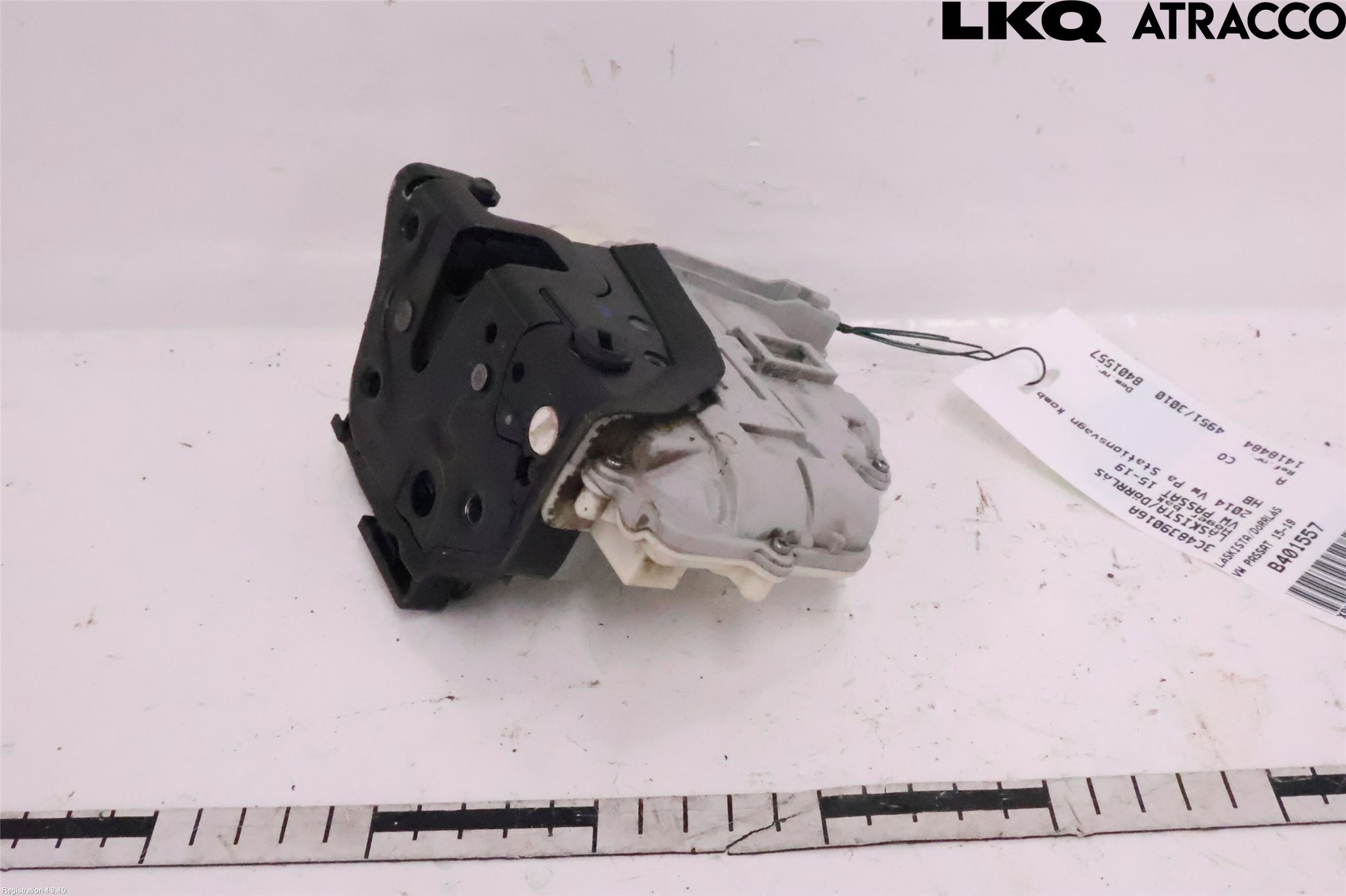 Volkswagen VW PASSAT 11-14 Dørlås - Låsekasse